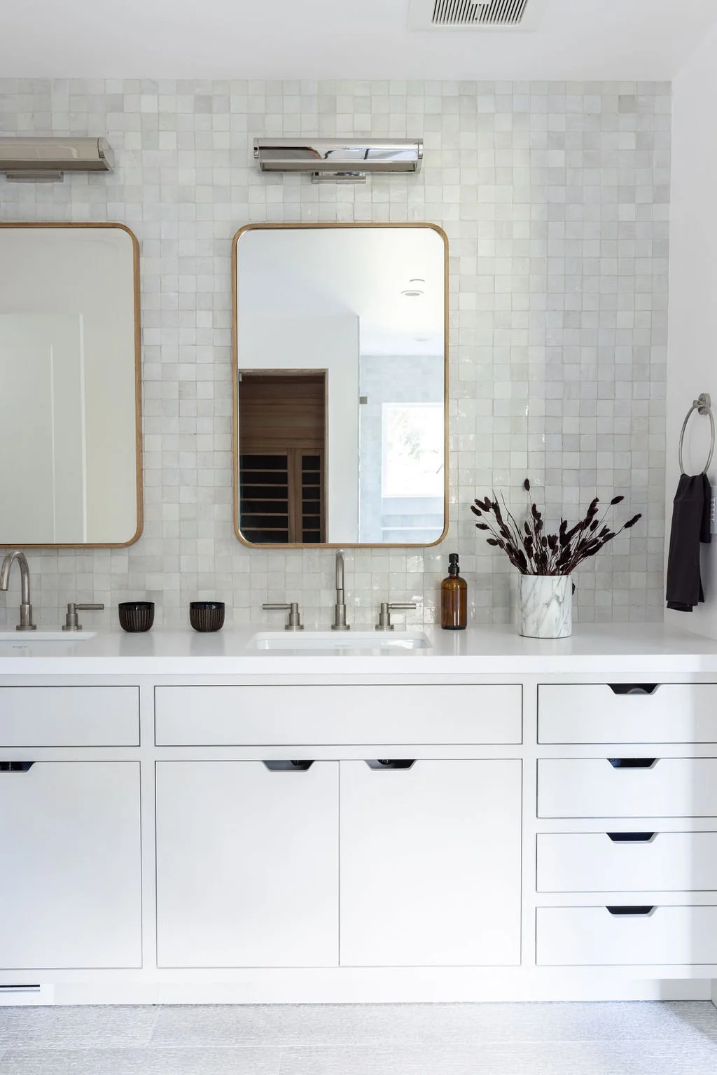 Painted_vanity.jpg