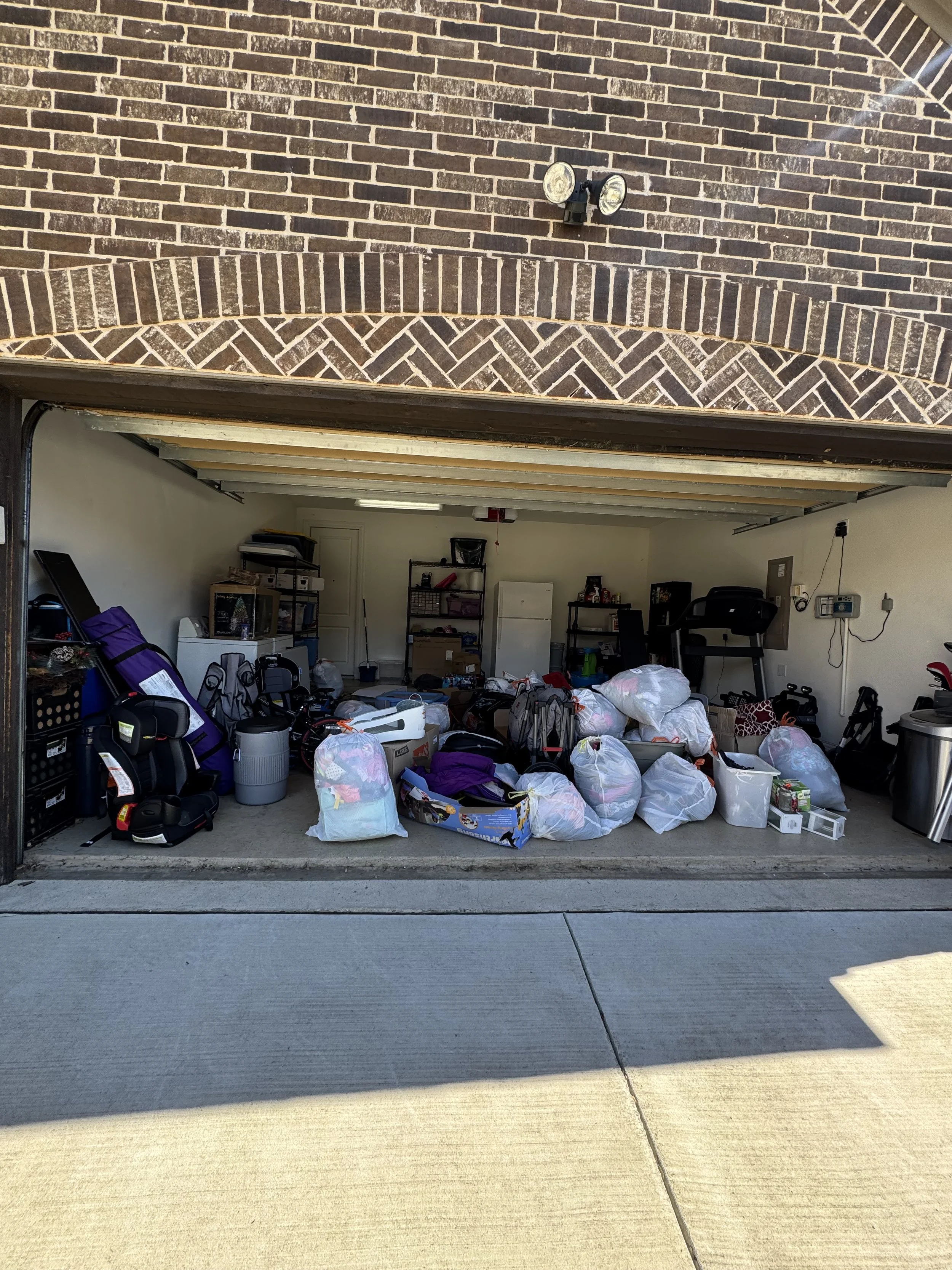 Medium load garage organization service
