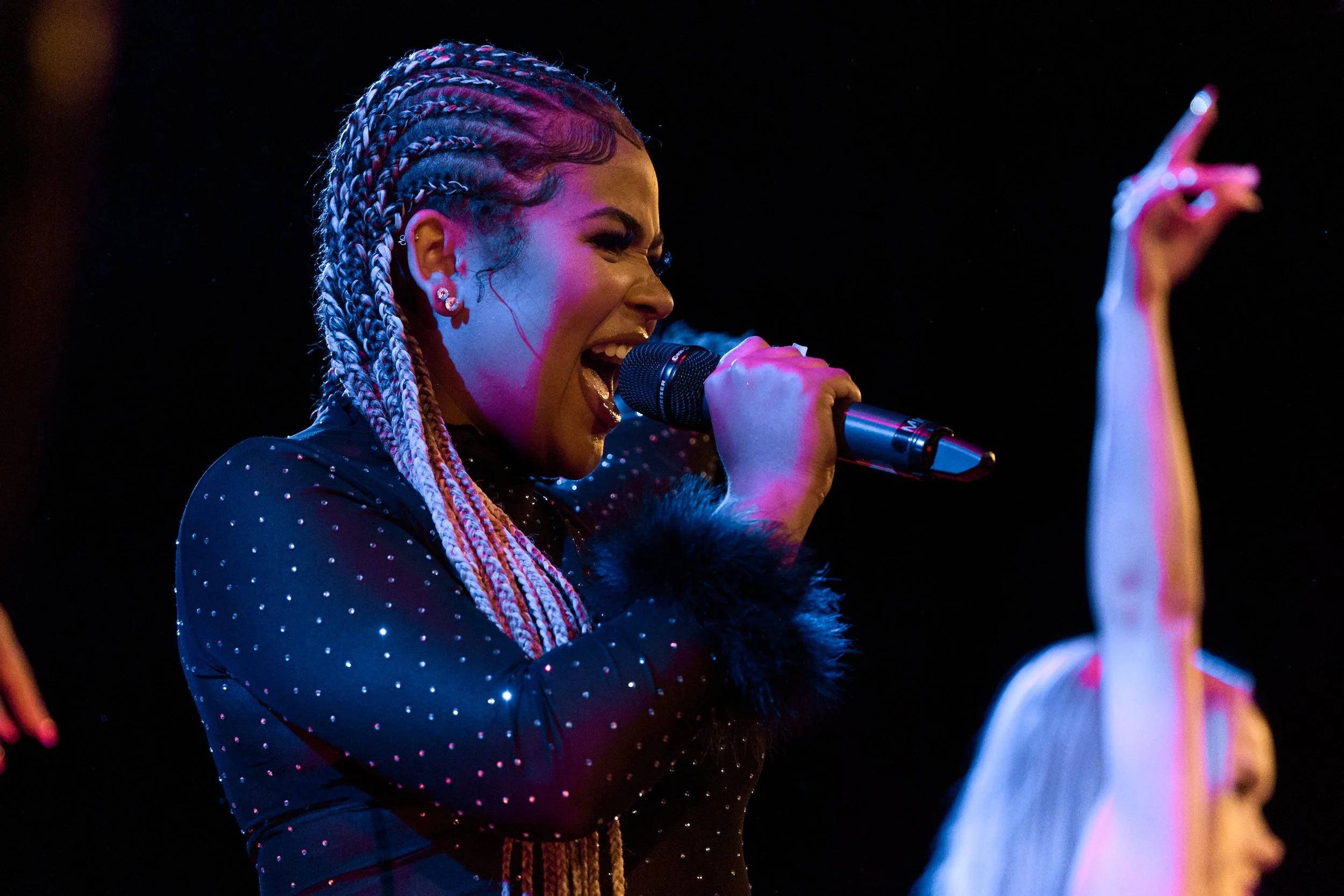 JUST SING_[IAN SHIFF]_2.jpg