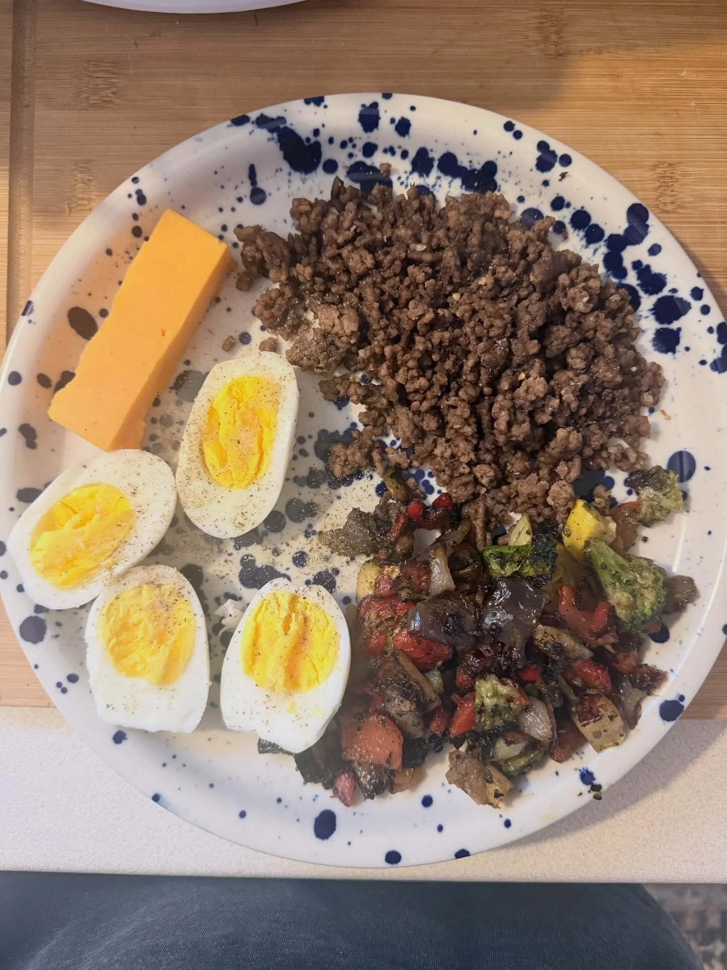 For almost two weeks, I&rsquo;ve slowly been making changes to my diet. I&rsquo;ve cut out sugar, and slowly going as keto as I possibly can. This is still new to me, I&rsquo;ve done many diets for fitness purposes but mainly for building/keeping mus