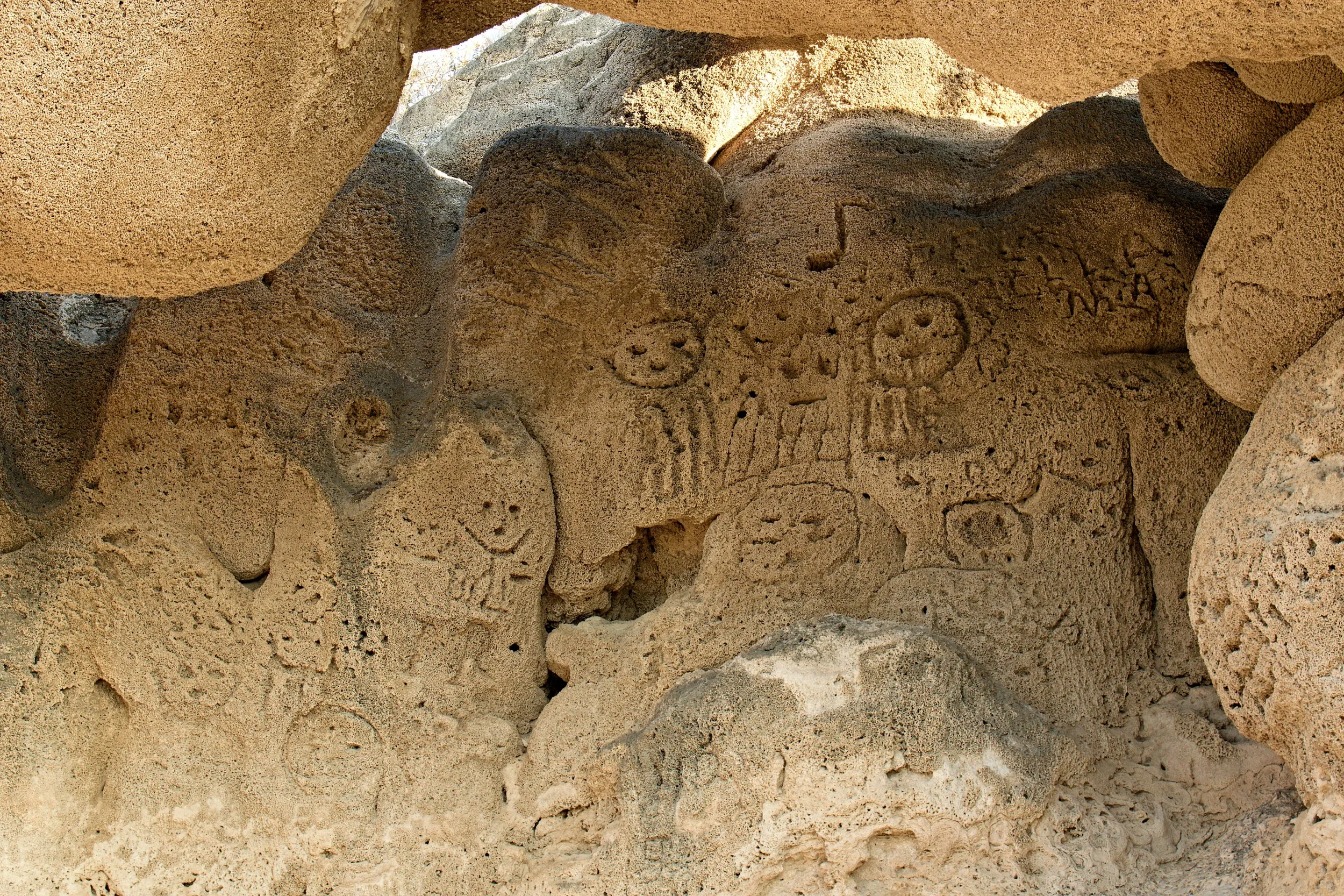 hidden history travels.webp