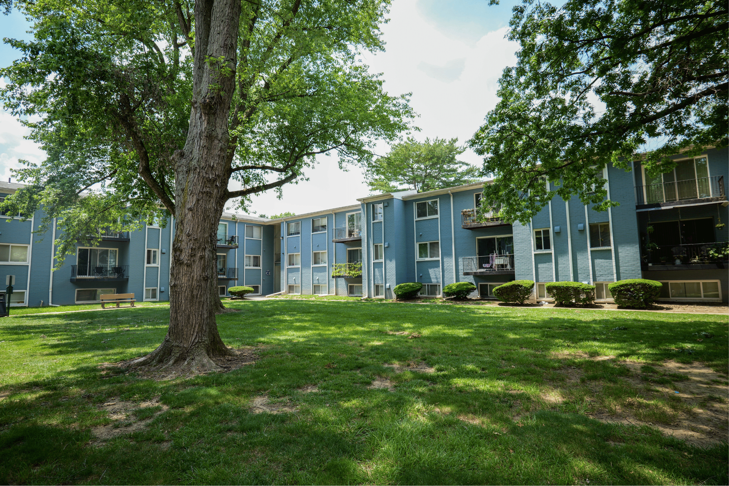 Arbor Lane Apartment Complex