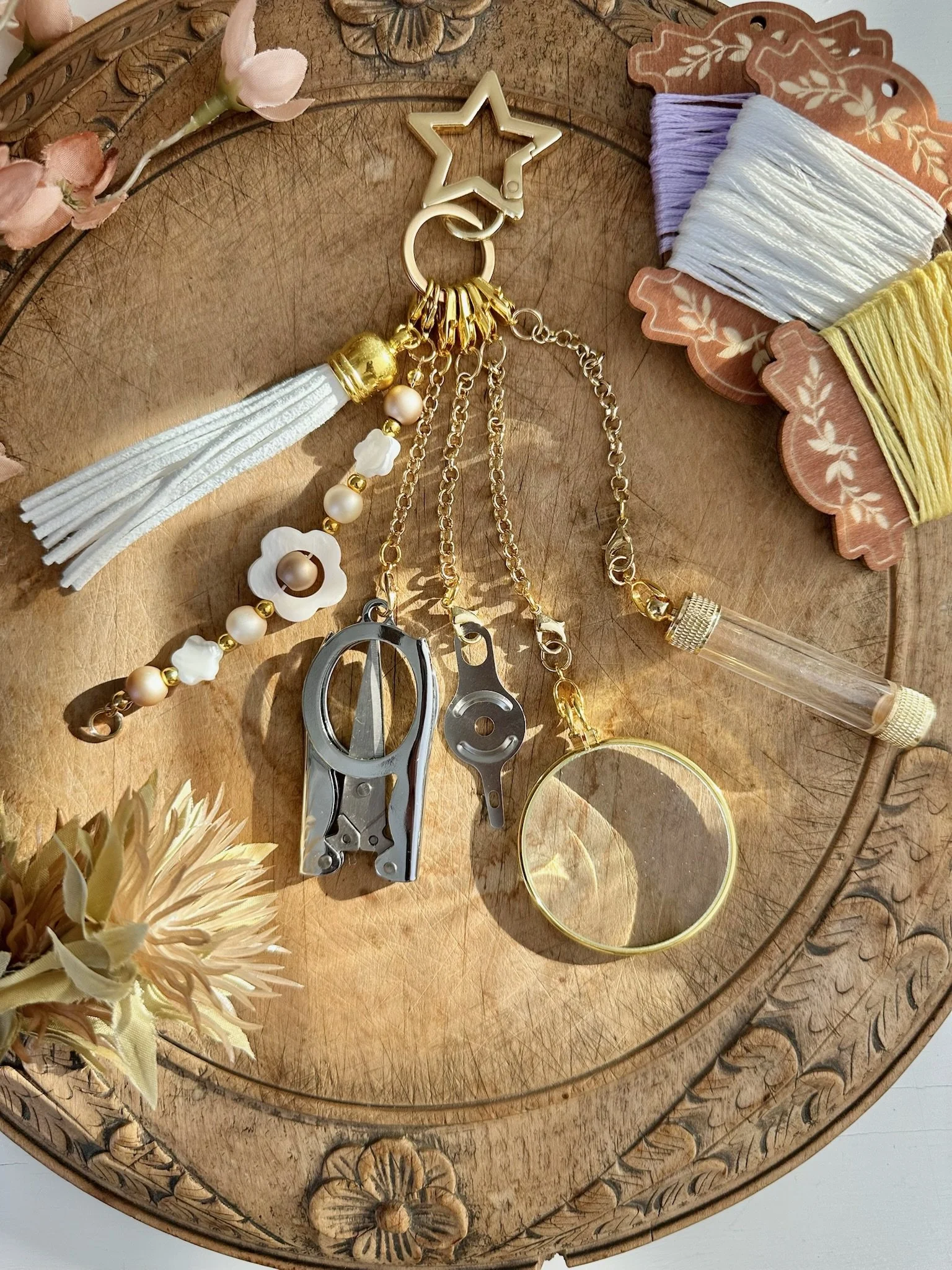 Needlework Tools Keyring