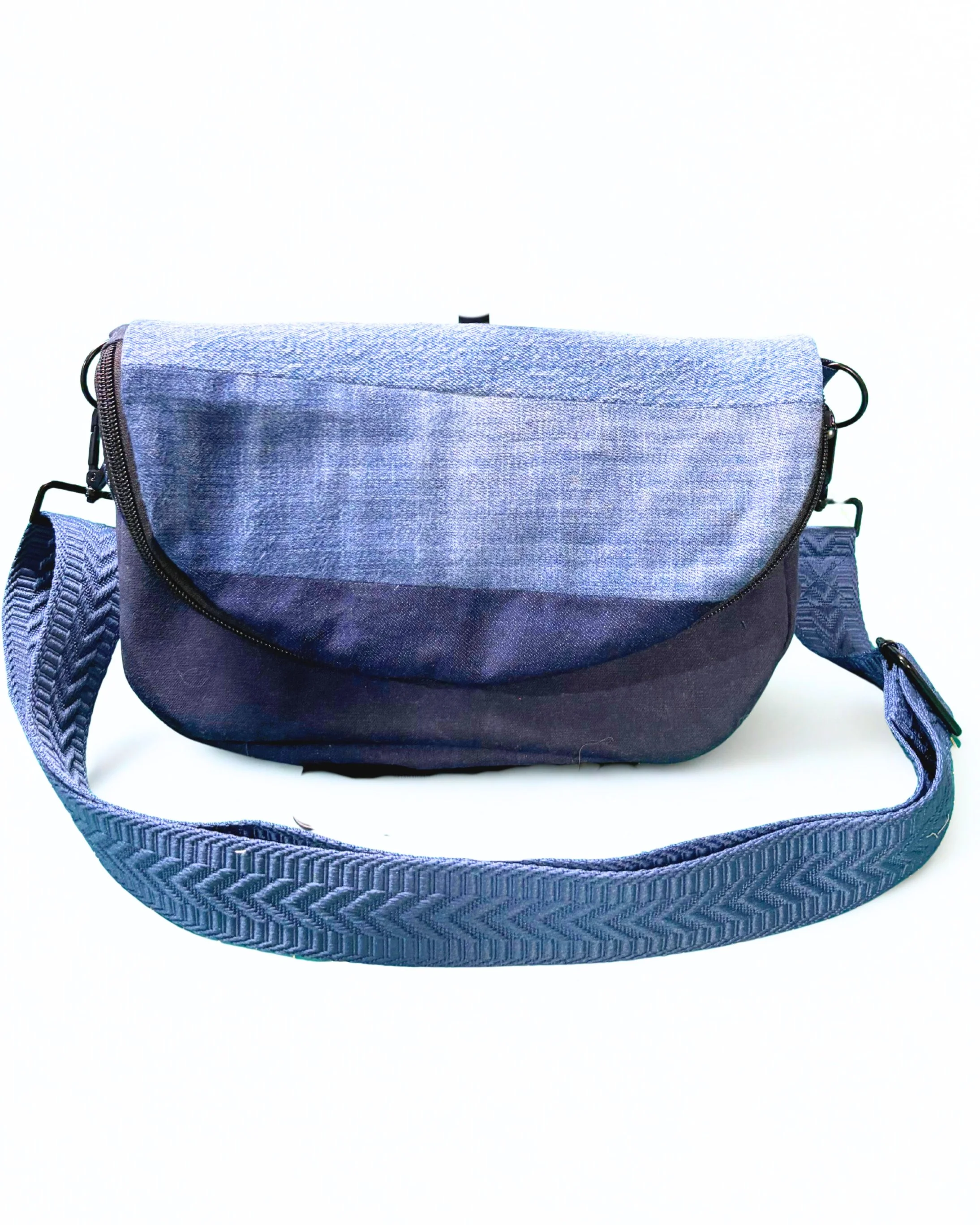 c715ce0a-ddac-42cb-85ae-ac8cd8d6c11e.jpg