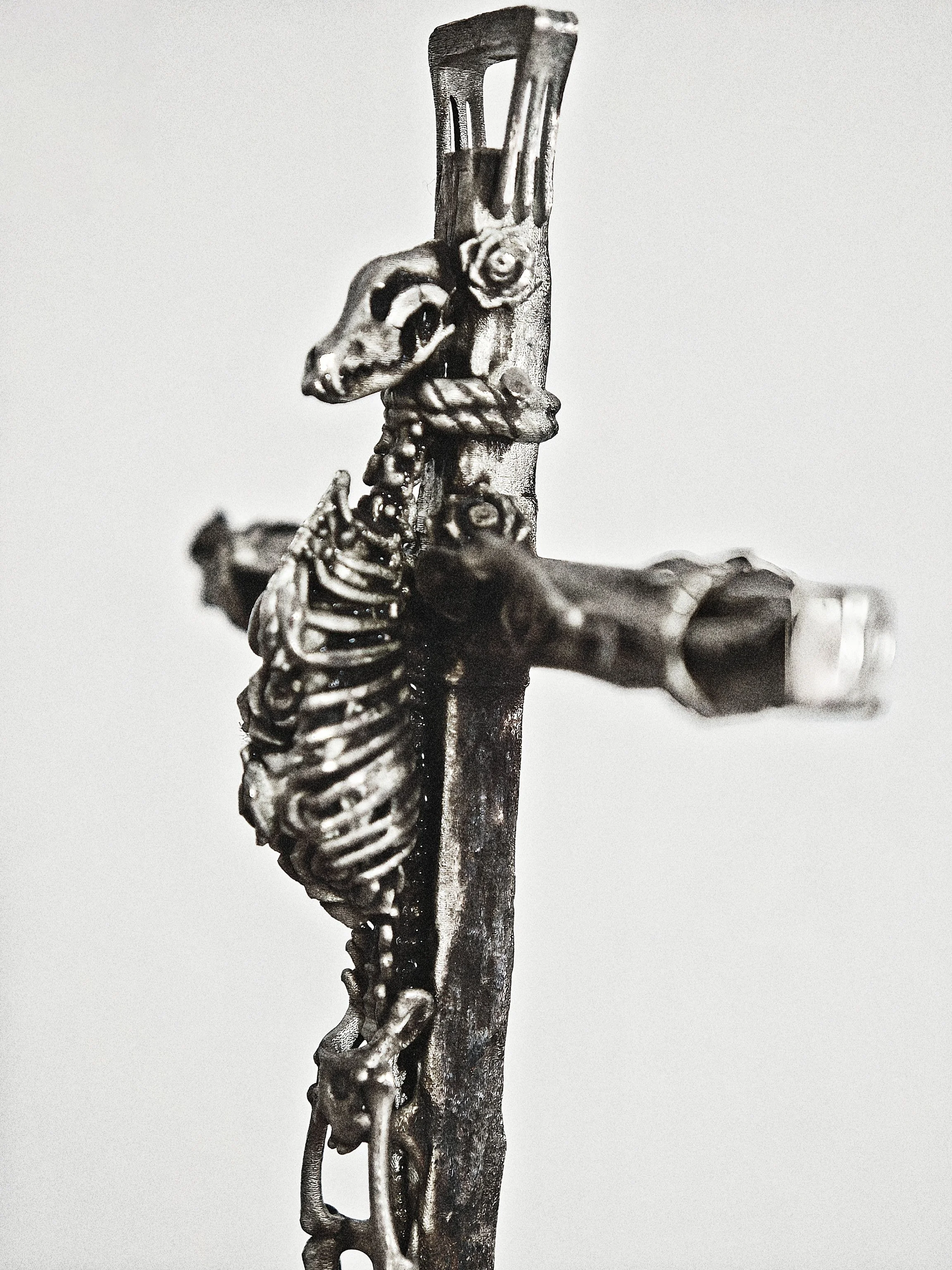 DHG S1 Cross Skeleton Rose Pendant - Close-up in sterling silver showing ribcage and thorn details