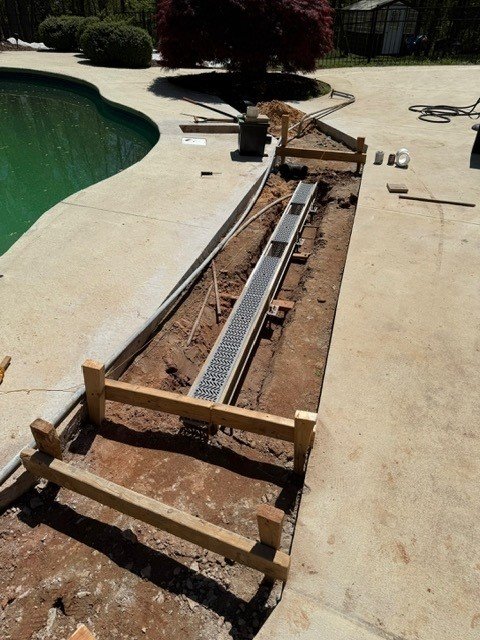 pool deck coating 2.jpg