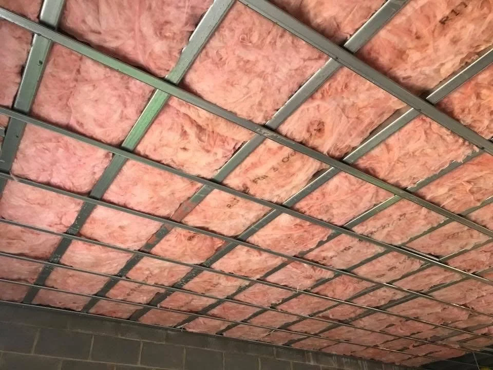 mid floor insulation.jpg