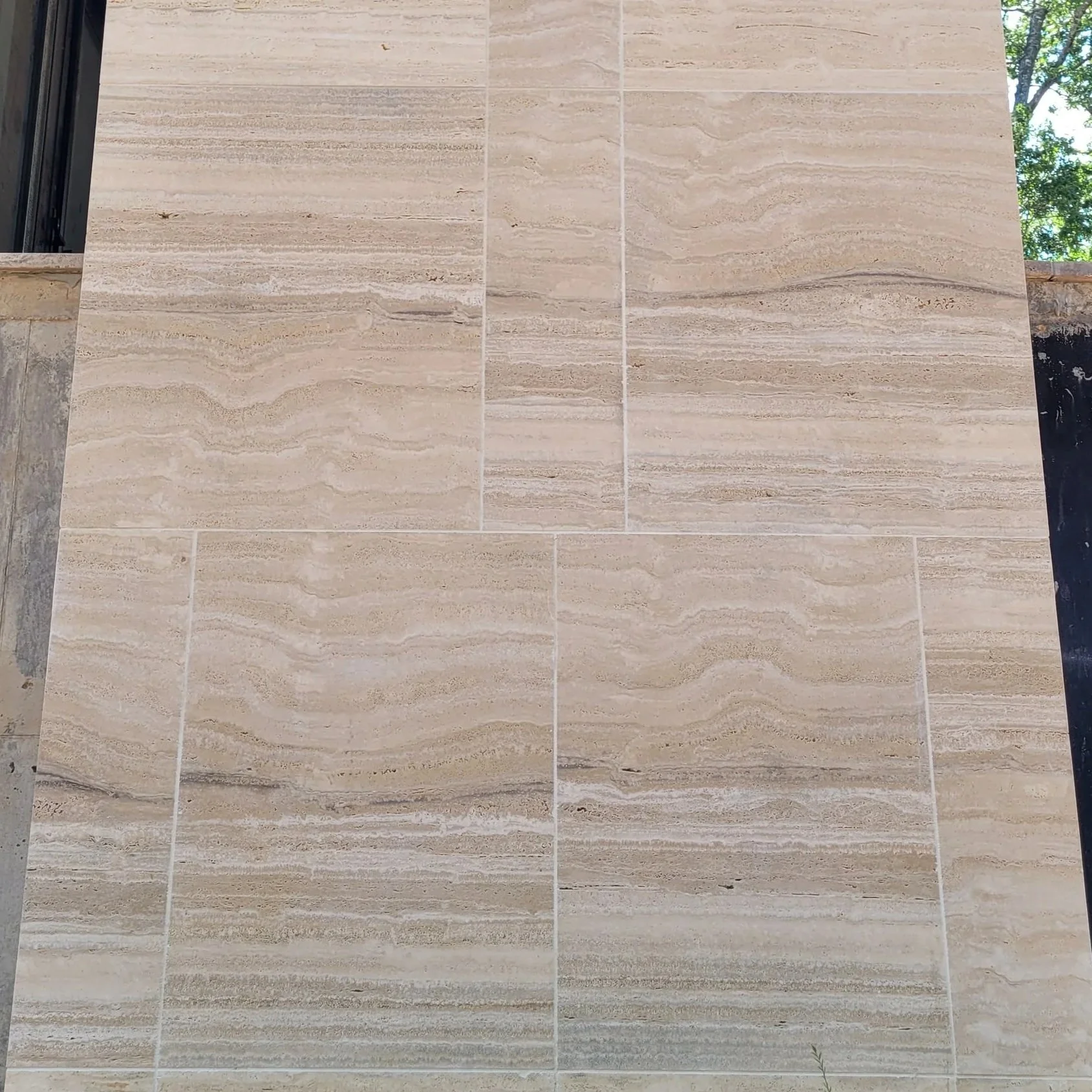 Travertino Romano (Vein Cut)