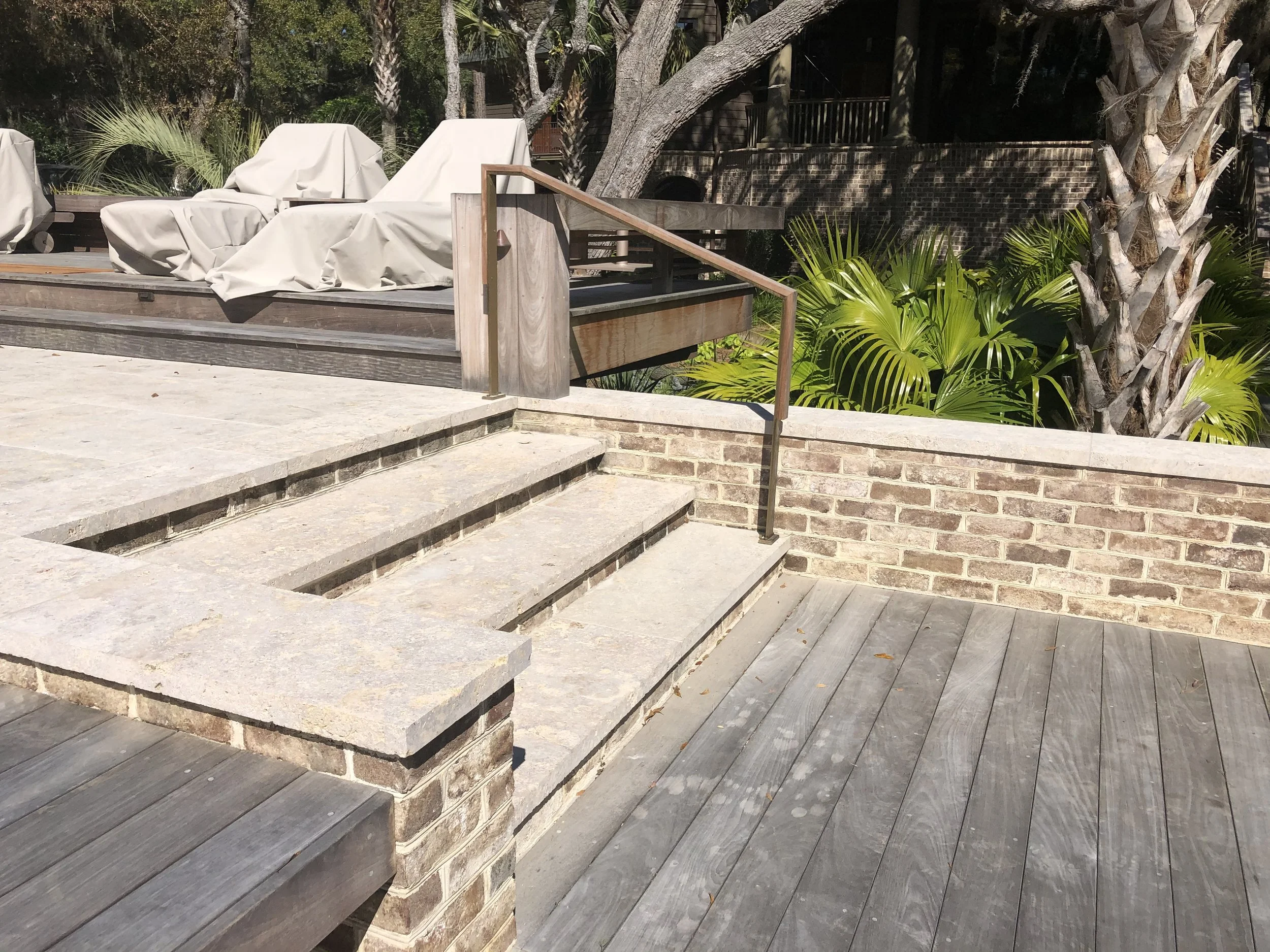 Gabanna Travertine IMG-4890.jpg