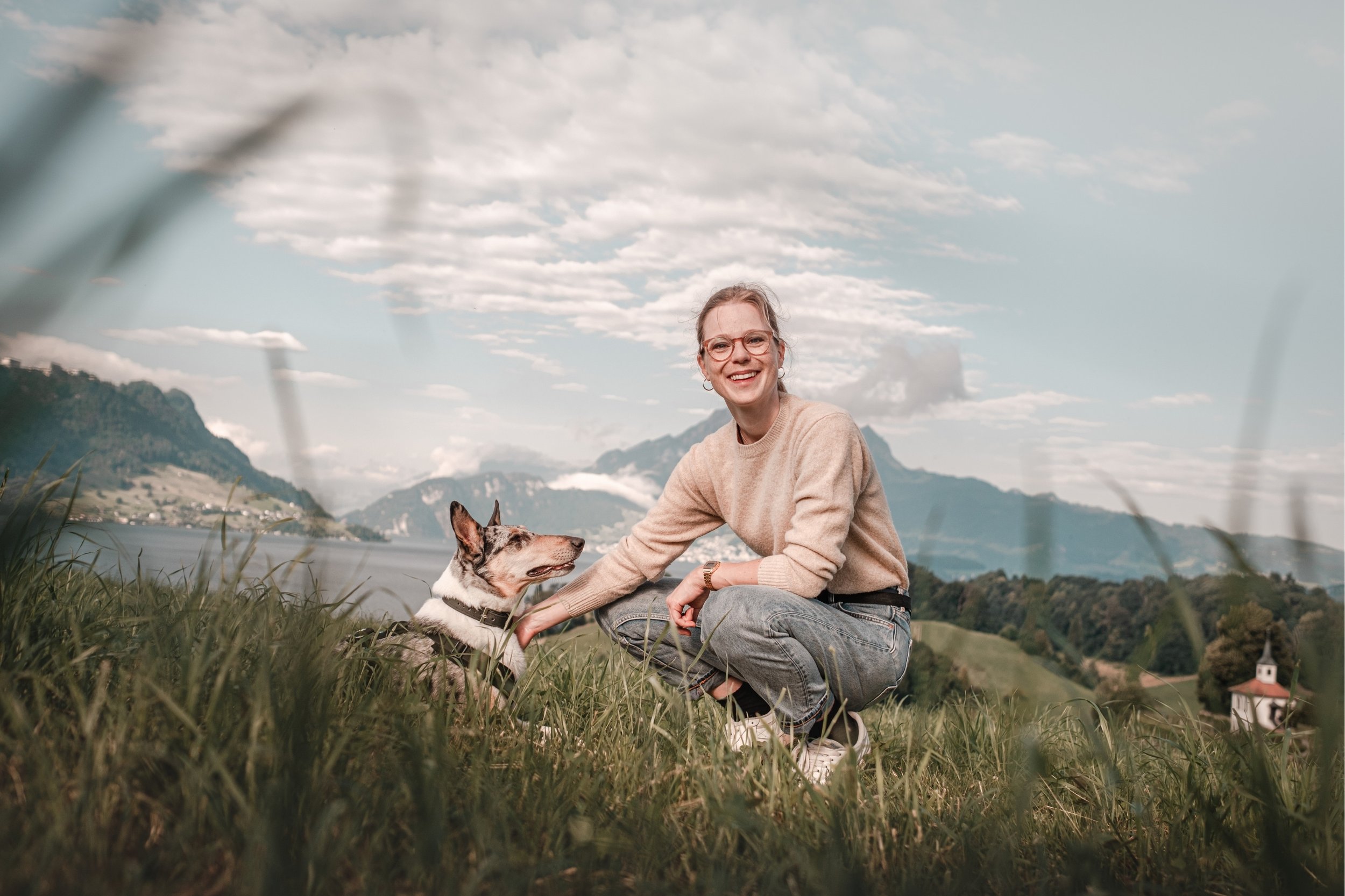 Hundetrainerin Alexa Schels – Mobile Hundeschule Luzern Zug