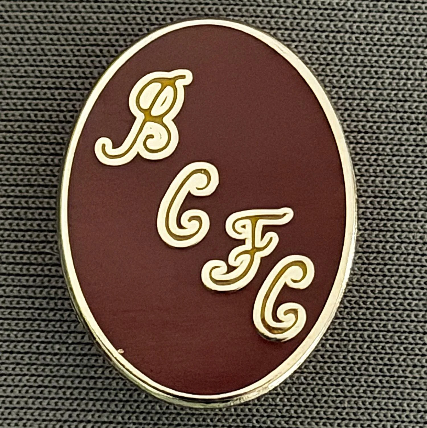Reference Number: BCBCFC069
Size: H 20.8 mm x W 15.7 mm
Pin Type: Brooch Pin
Plating: Silver
Value: £4
Manufacturer: Unknown
Comments: BCFC Claret Version