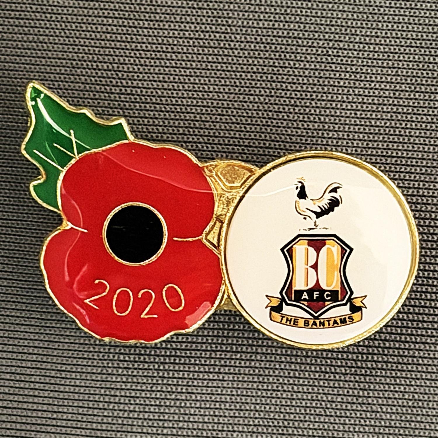 Reference Number: BCPOP001
Size: H 21.2 mm x W 32.5 mm
Pin Type: Metal Clutch
Plating: Gold
Value: £6
Manufacturer: Royal British Legion
Comments: Bradford City Poppy 2020
