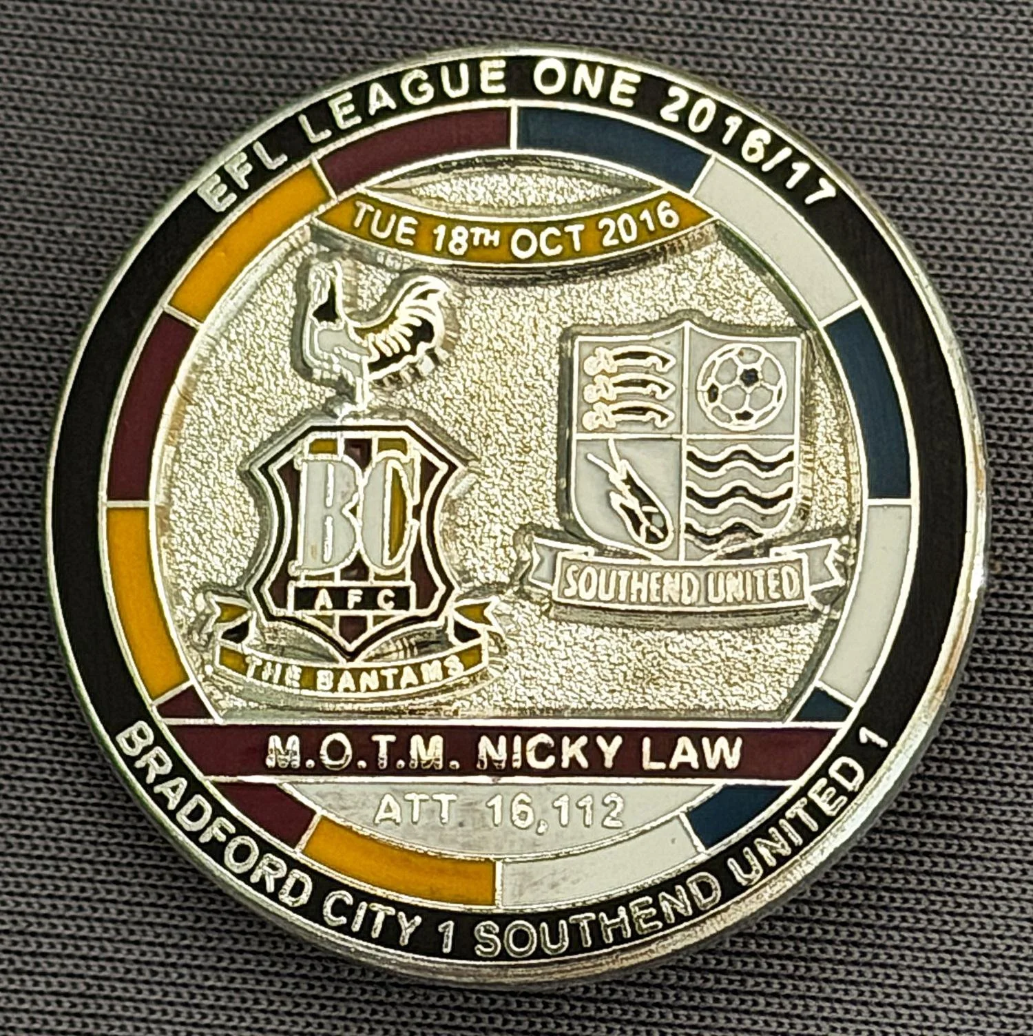 Reference Number: BCFIX398
Size: D 29.4 mm
Pin Type: Brooch Pin
Plating: Nickel
Value: £10
Manufacturer: Bradford City Badges
Comments: Bradford City v Southend United 2016/17, Limited Edition of 10 Badges (Nickel Version)