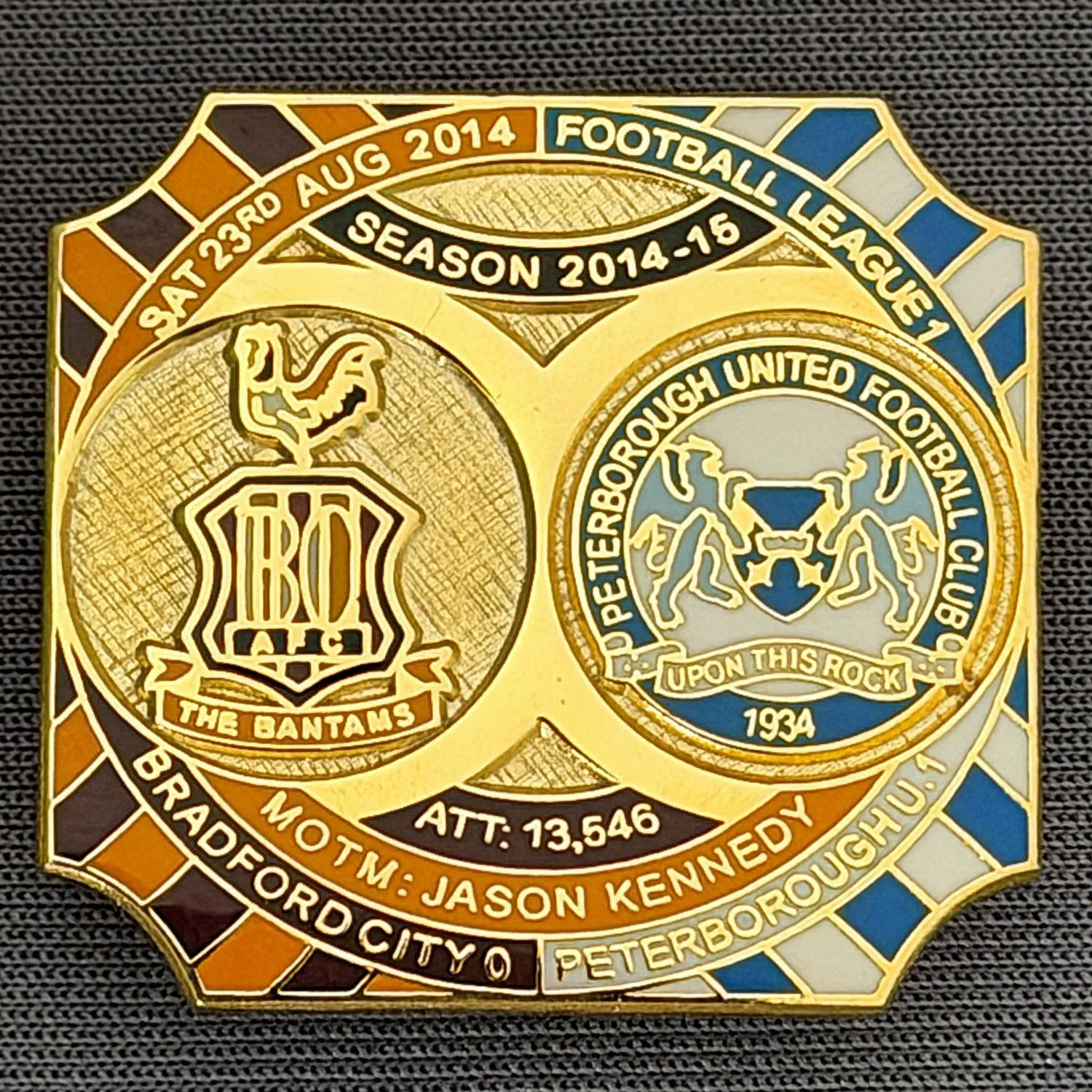Reference Number: BCFIX255
Size: H 26.8 mm x W 28.8 mm
Pin Type: Brooch Pin
Plating: Gold
Value: £8
Manufacturer: Bradford City Badges
Comments: Bradford City v Peterborough 2014/15, Limited Edition of 50 Badges (Gold Version)