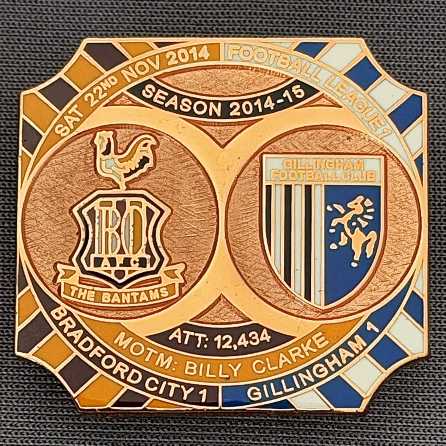 Reference Number: BCFIX308
Size: H 26.8 mm x W 28.8 mm
Pin Type: Brooch Pin
Plating: Copper
Value: £12
Manufacturer: Bradford City Badges
Comments: Bradford City v Gillingham 2014/15, Limited Edition of 1 Badge (Copper Version)