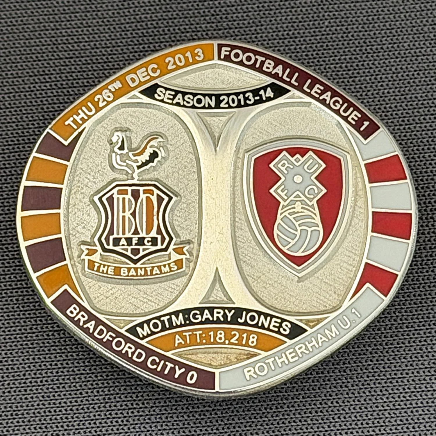 Reference Number: BCFIX218
Size: H 26.3 mm x W 28.9 mm
Pin Type: Brooch Pin
Plating: Silver
Value: £10
Manufacturer: Bradford City Badges
Comments: Bradford City v Rotherham United  2013/14 Limited Edition 10 Badges (Silver Version)