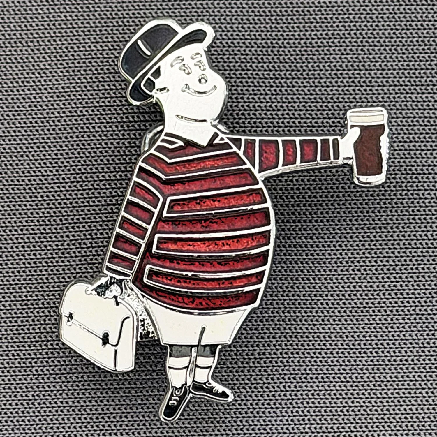 Reference Number: BCGEN055
Size: H 28.8 mm x W 20.9 mm
Pin Type: Brooch Pin
Plating: Silver
Value: £15
Manufacturer: Bradford City Badges
Comments: City Gent Beer Cloisonne, White Briefcase. Limited Edition Set of 15.