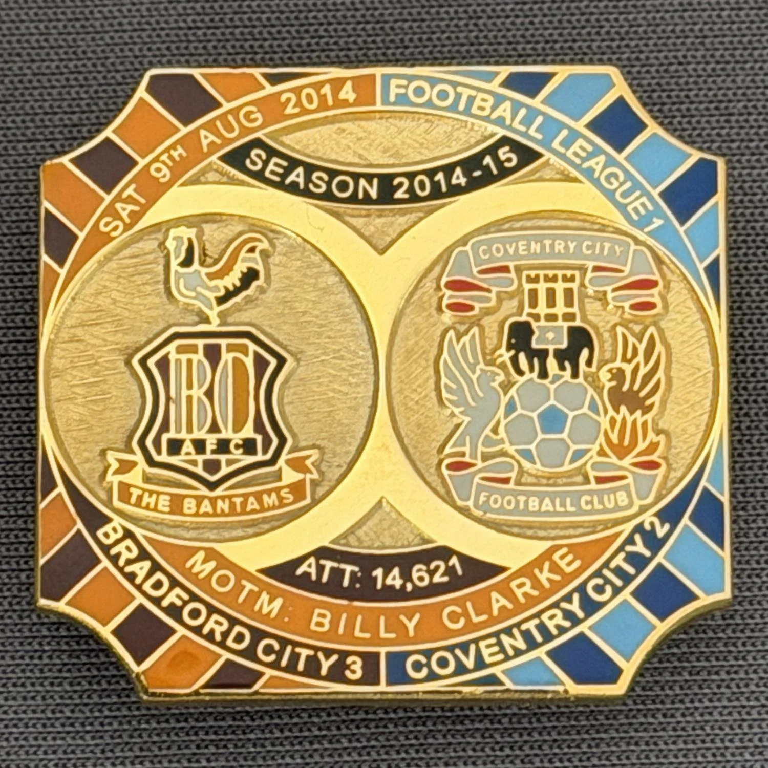 Reference Number: BCFIX254
Size: H 26.8 mm x W 28.8 mm
Pin Type: Brooch Pin
Plating: Gold
Value: £8
Manufacturer: Bradford City Badges
Comments: Bradford City v Coventry City 2014/15, Limited Edition of 50 Badges (Gold Version)