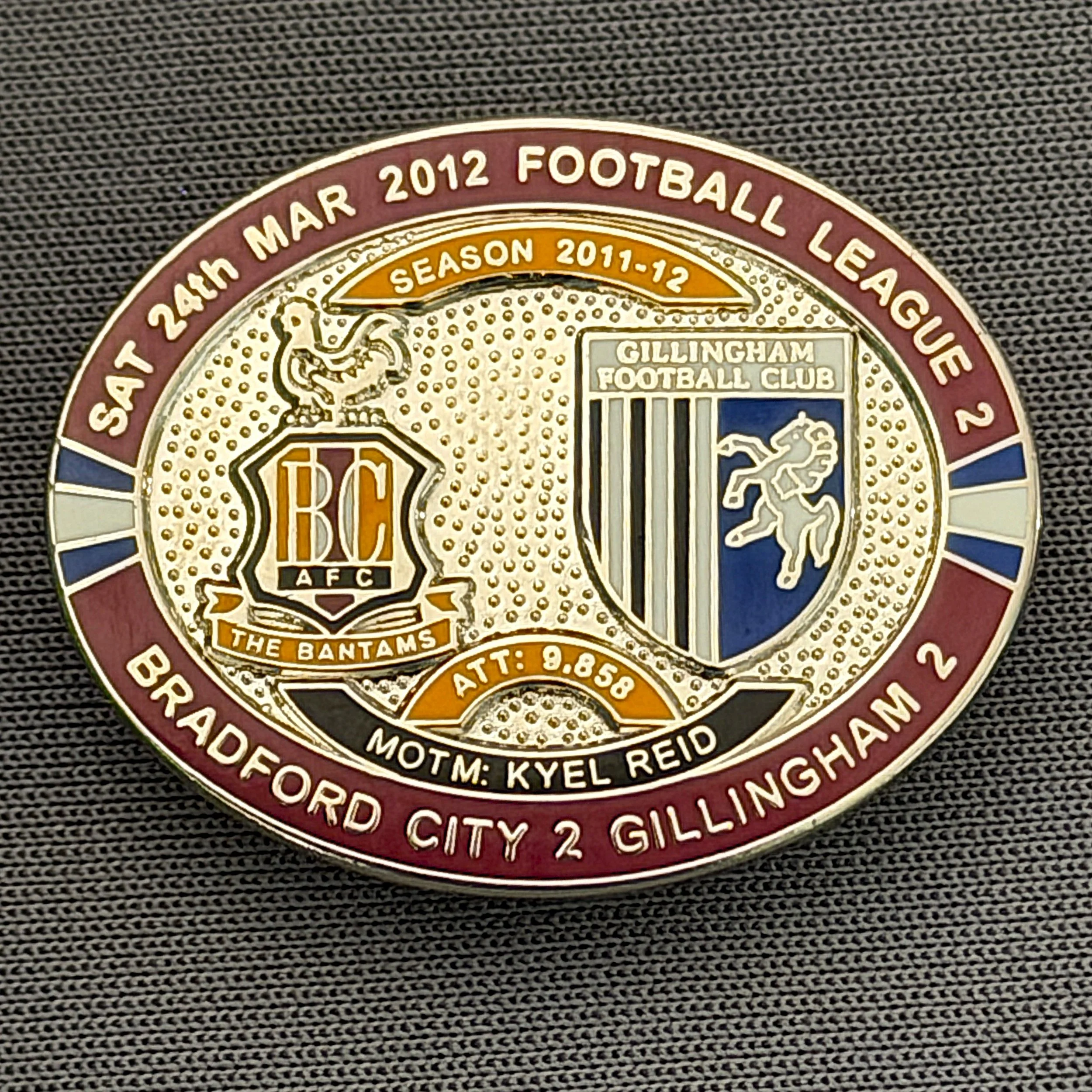 Reference Number: BCFIX111
Size: H 23.6 mm x W 28.7 mm
Pin Type: Brooch Pin
Plating: Silver
Value: £10
Manufacturer: Bradford City Badges
Comments: Bradford City v Gillingham 2011/12 Limited Edition 20 Badges (Silver Version)