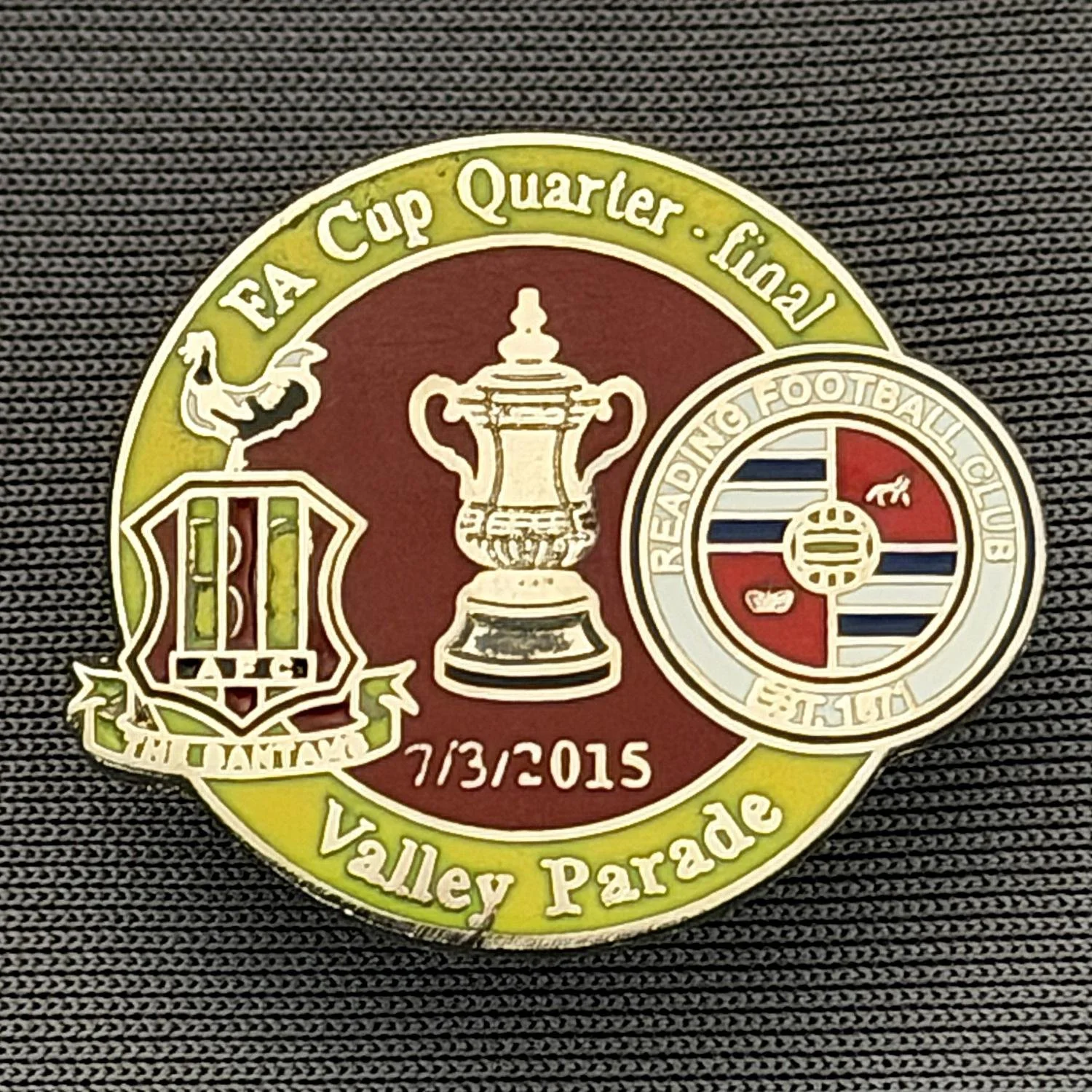 Reference Number: BCFAC111
Size: H 21.8 mm x W 25.5 mm
Pin Type: Metal Clutch
Plating: Silver
Value: £4
Manufacturer: Dan Lloyd
Comments: F.A. Cup Quarter Final 2014/15, v Reading, Amber & Claret Version