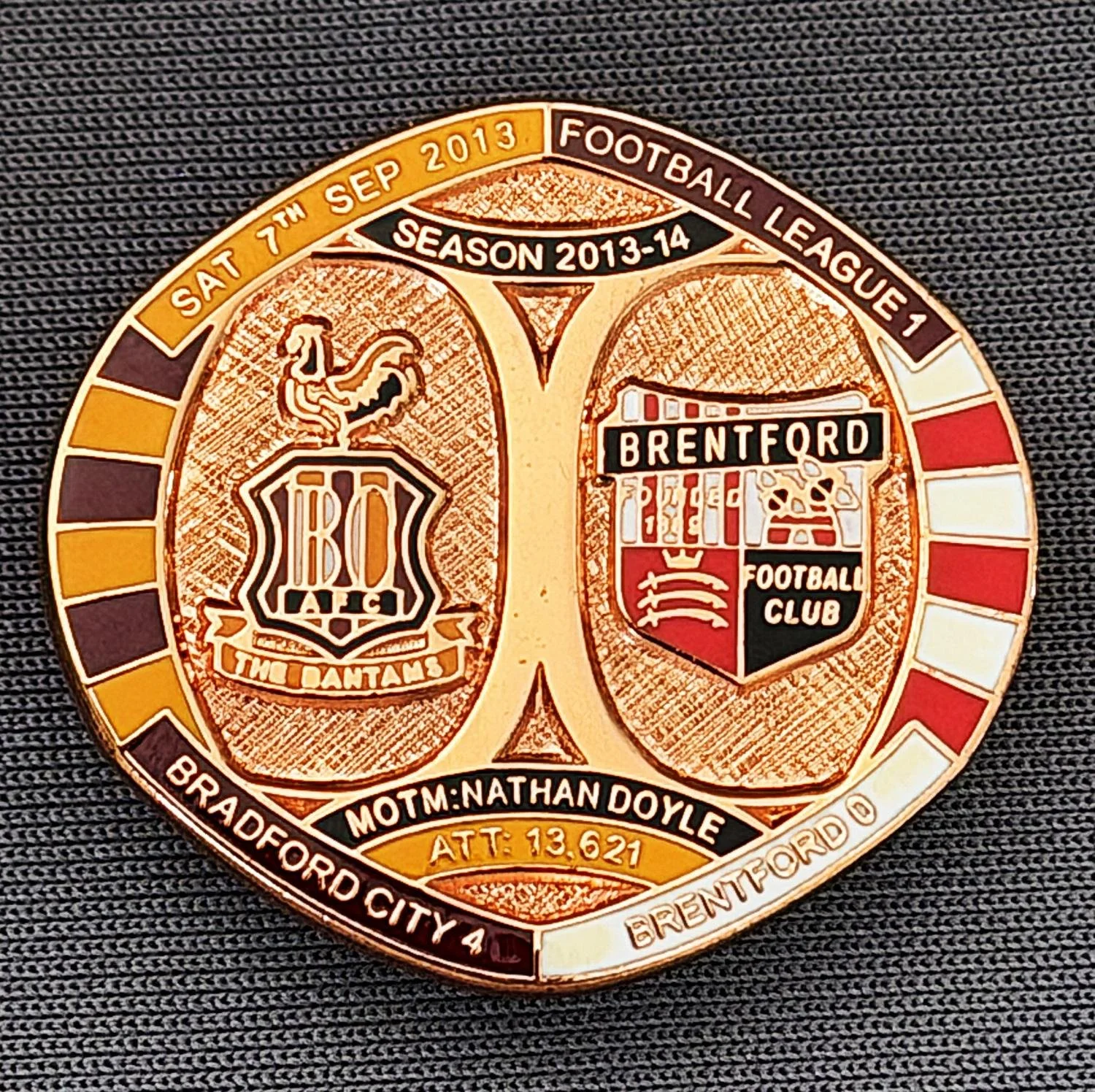Reference Number: BCFIX233
Size: H 26.3 mm x W 28.9 mm
Pin Type: Brooch Pin
Plating: Copper
Value: £12
Manufacturer: Bradford City Badges
Comments: Bradford City v Brentford 2013/14, Limited Edition of 1 Badge (Copper Version)