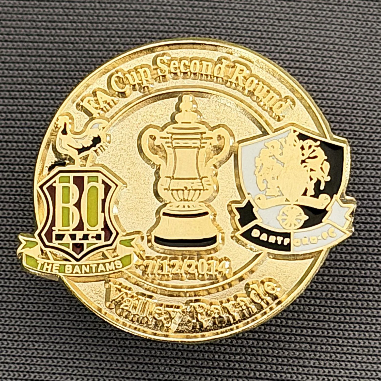 Reference Number: BCFAC074
Size: H 23.3 mm x W 25.6 mm
Pin Type: Metal Clutch
Plating: Gold
Value: £4
Manufacturer: Dan Lloyd
Comments: F.A. Cup Second Round 2014/15, v Dartford, Gold Version