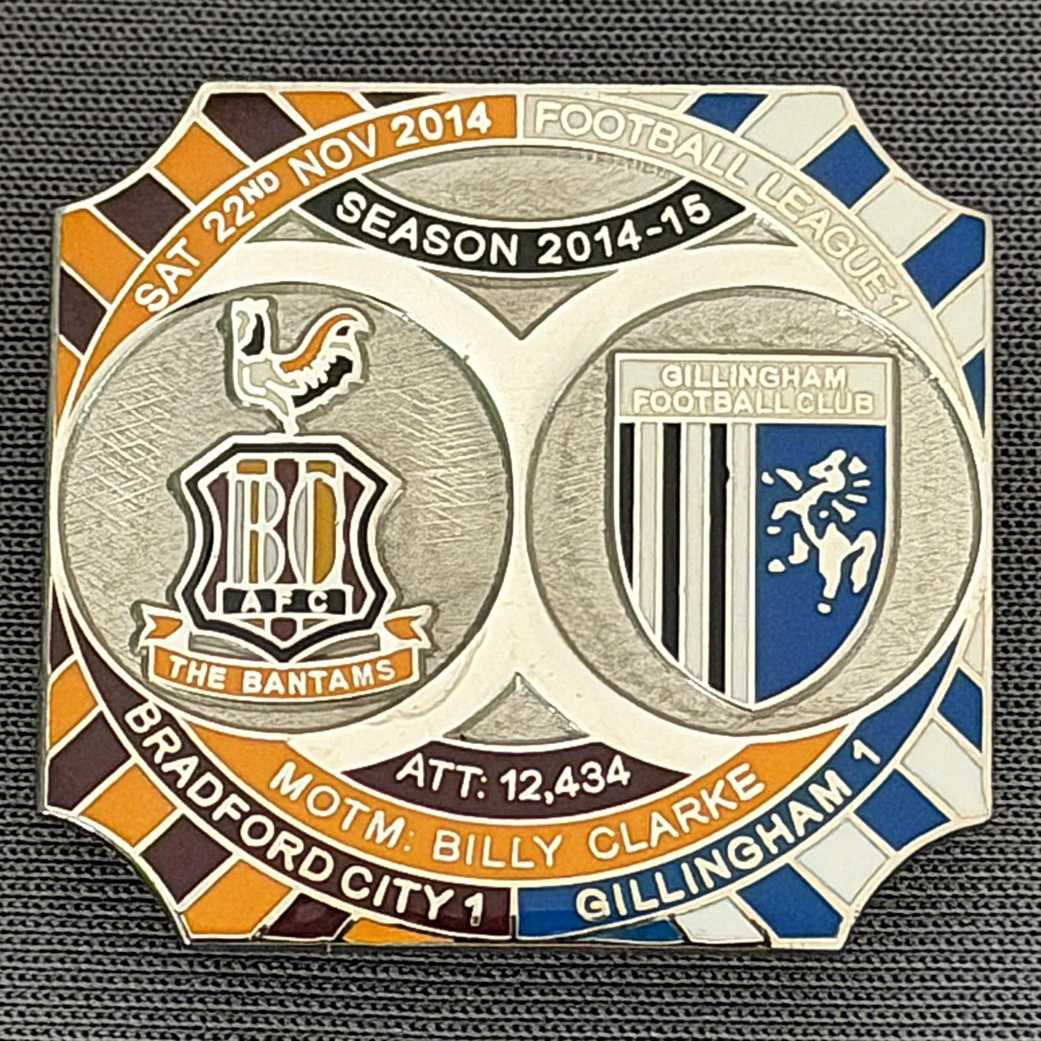 Reference Number: BCFIX285
Size: H 26.8 mm x W 28.8 mm
Pin Type: Brooch Pin
Plating: Nickel
Value: £10
Manufacturer: Bradford City Badges
Comments: Bradford City v Gillingham 2014/15, Limited Edition of 10 Badges (Nickel Version)