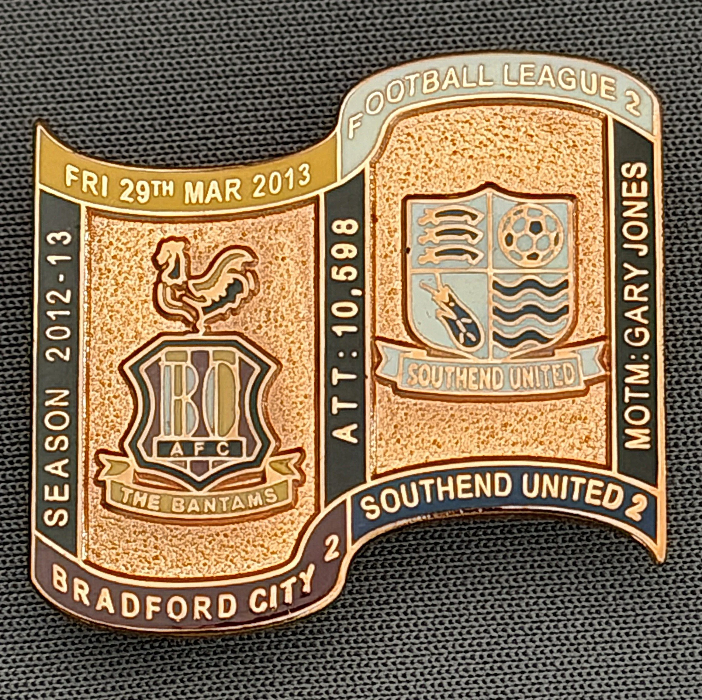 Reference Number: BCFIX180
Size: H 26.9 mm x W 29.2 mm
Pin Type: Brooch Pin
Plating: Copper
Value: £12
Manufacturer: Bradford City Badges
Comments: Bradford City v Southend United  2012/13 Limited Edition 1 Badge (Copper Version)