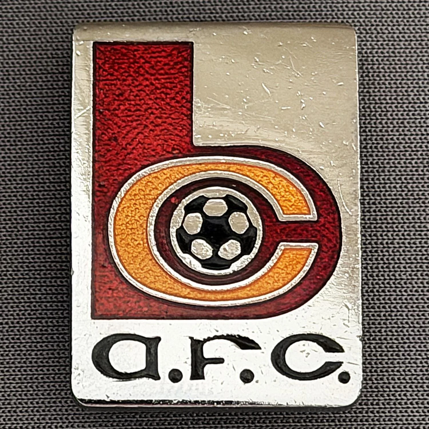 Reference Number: BCC&L001
Size: H 29 mm x W 20.8 mm
Pin Type: Brooch Pin
Plating: Silver
Value: £15
Manufacturer: Not Known
Comments: Mid 70s BC Rebrand Logo
