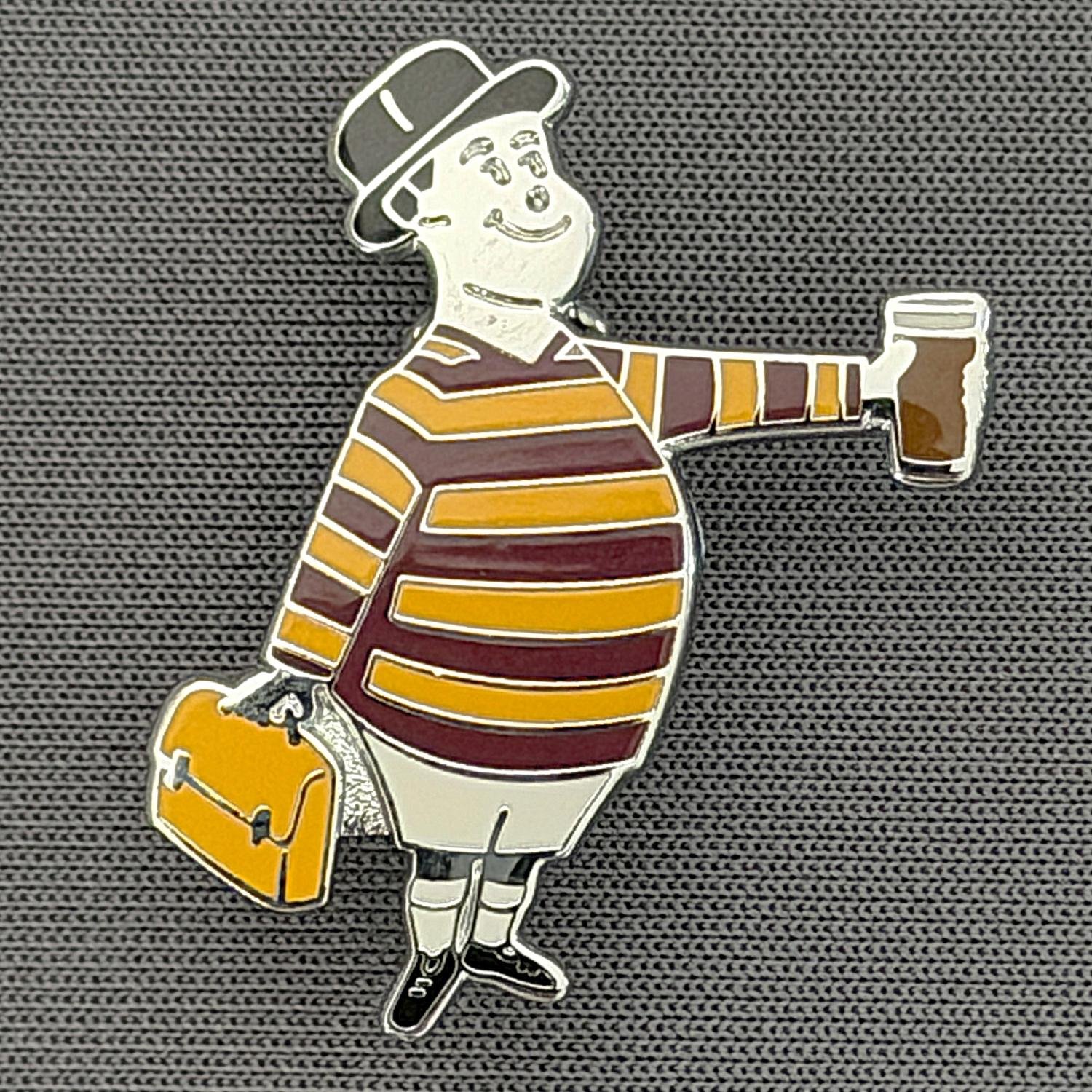 Reference Number: BCGEN096
Size: H 28.8 mm x W 20.9 mm
Pin Type: Brooch Pin
Plating: Silver
Value: £20
Manufacturer: Bradford City Badges
Comments: City Gent Beer, Amber Briefcase. One Off Badge.