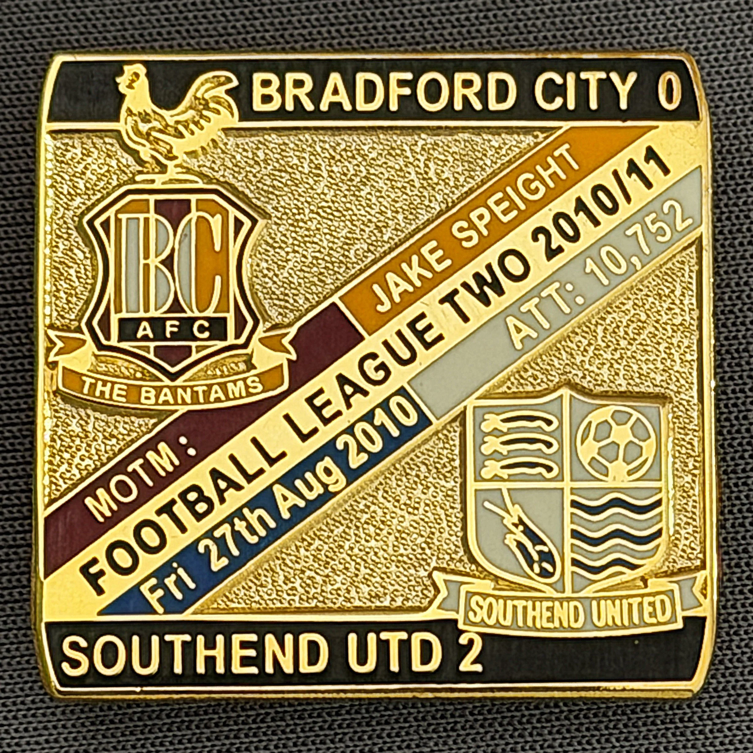 Reference Number: BCFIX048
Size: H 28.3 mm x W 29.3 mm
Pin Type: Brooch Pin
Plating: Gold
Value: £8
Manufacturer: Bradford City Badges
Comments: Bradford City v Southend United  2010/11 Limited Edition 100 Badges