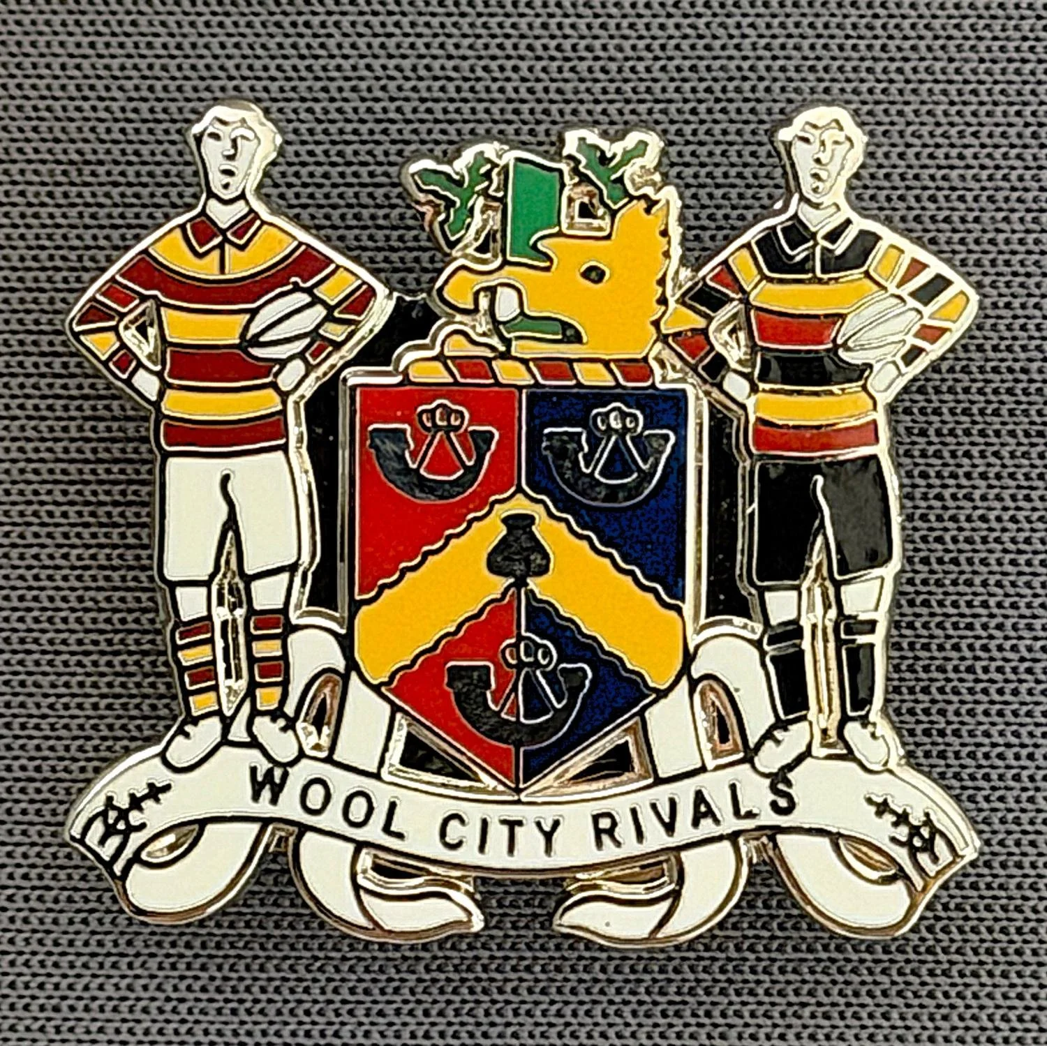Reference Number: BCEVE037
Size: H 23 mm x W 24.7 mm
Pin Type: Brooch Pin
Plating: Silver
Value: £8
Manufacturer: Paraders
Comments: Wool City Rivals Manningham F.C. 19th Century