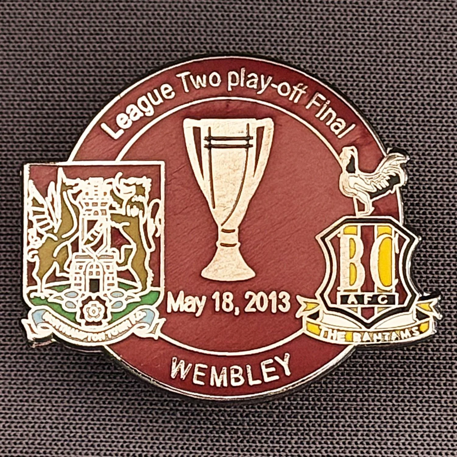 Reference Number: BCOFIX029
Size: H 23.7 mm x W 28.4 mm
Pin Type: Metal Clutch
Plating: Antique Silver
Value: £4
Manufacturer: Dan Lloyd
Comments: League 2 Play Off Final City v Northampton Town 2013, Claret Version