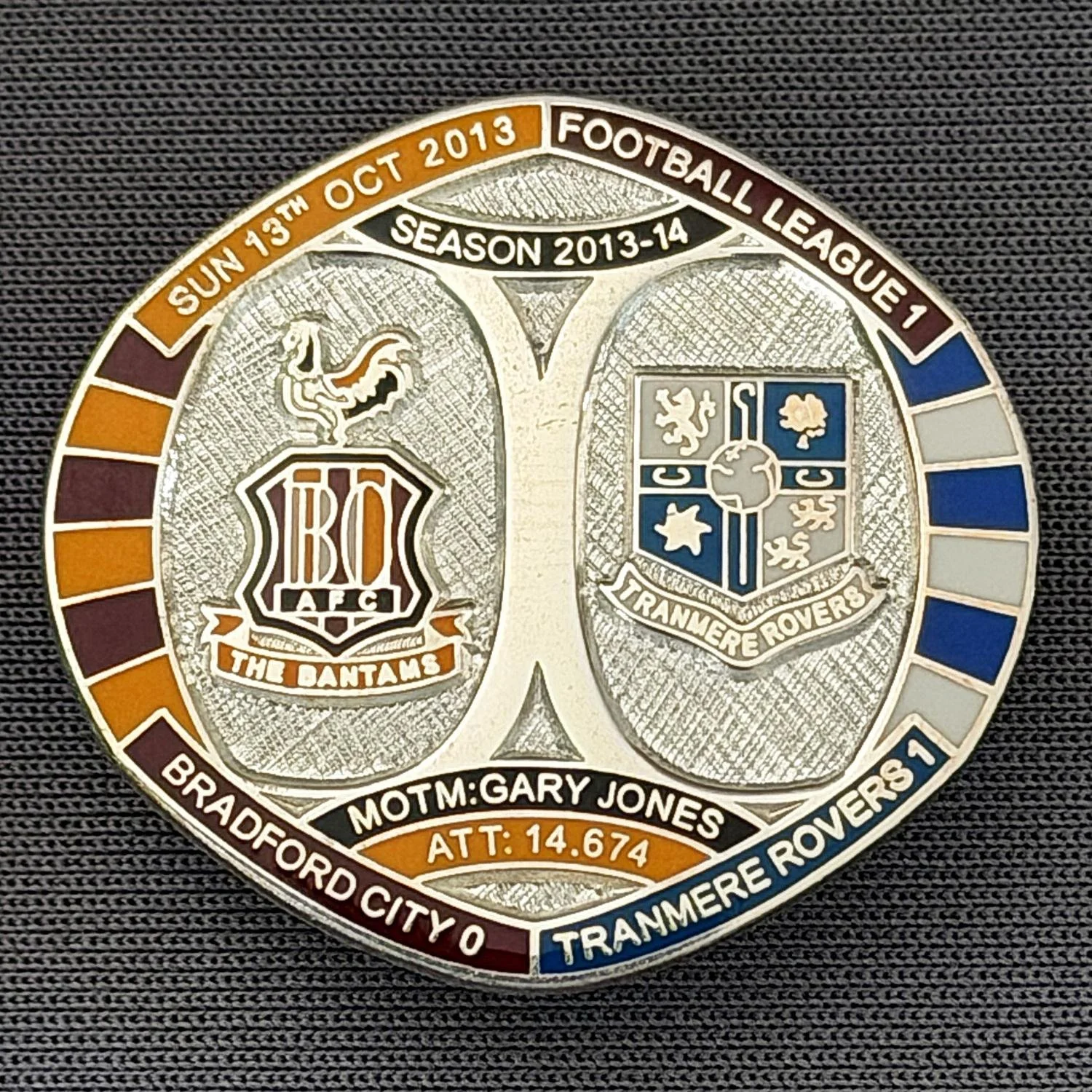 Reference Number: BCFIX213
Size: H 26.3 mm x W 28.9 mm
Pin Type: Brooch Pin
Plating: Silver
Value: £10
Manufacturer: Bradford City Badges
Comments: Bradford City v Tranmere Rovers 2013/14 Limited Edition 10 Badges (Silver Version)