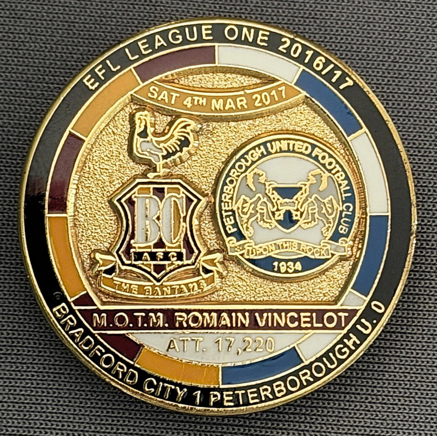 Reference Number: BCFIX387
Size: D 29.4 mm
Pin Type: Brooch Pin
Plating: Gold
Value: £8
Manufacturer: Bradford City Badges
Comments: Bradford City v Peterborough 2015/16, Limited Edition of 50 Badges (Gold Version)