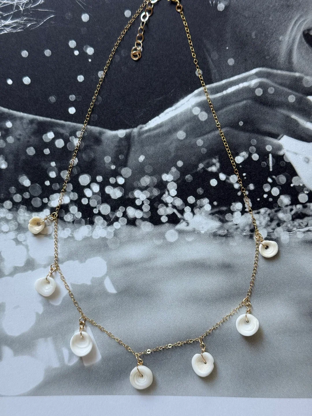 SEVEN SEAS NECKLACE