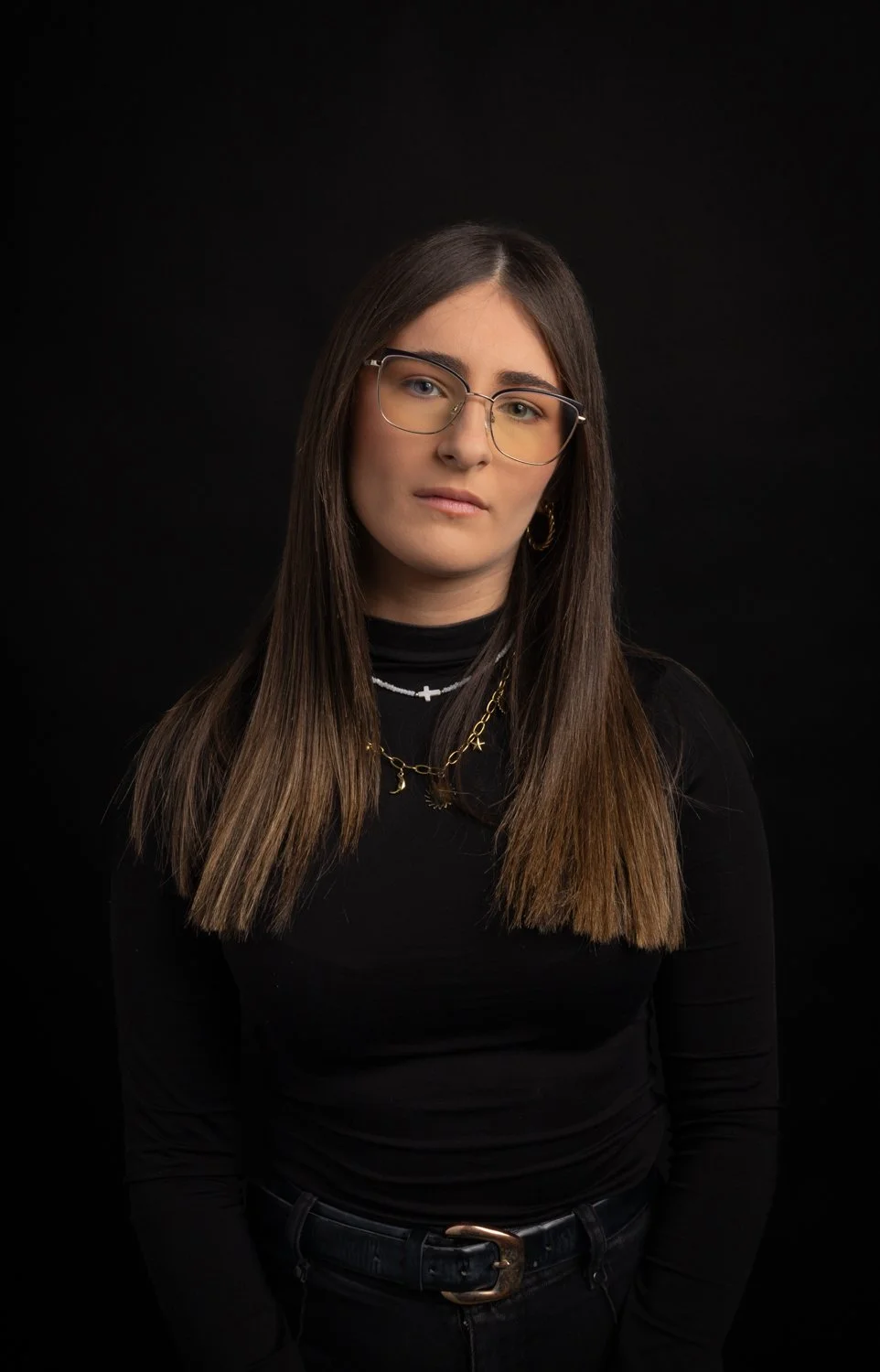 Graphic Design Headshots-7.jpg