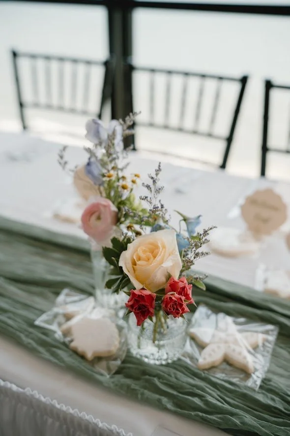 Barefoot Floral Summer Flowers