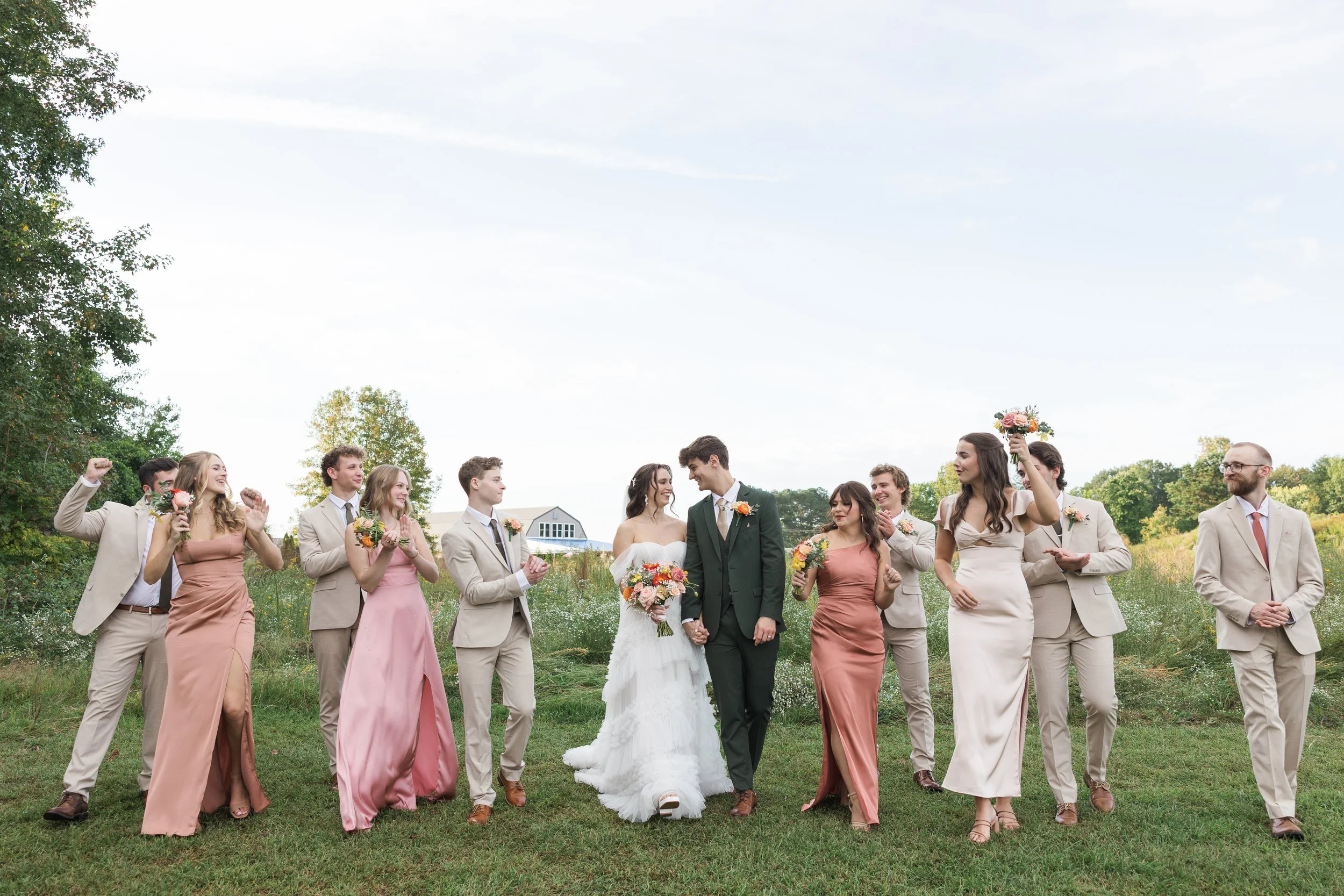 Wedding Paty Flower fall Barefoot Florals