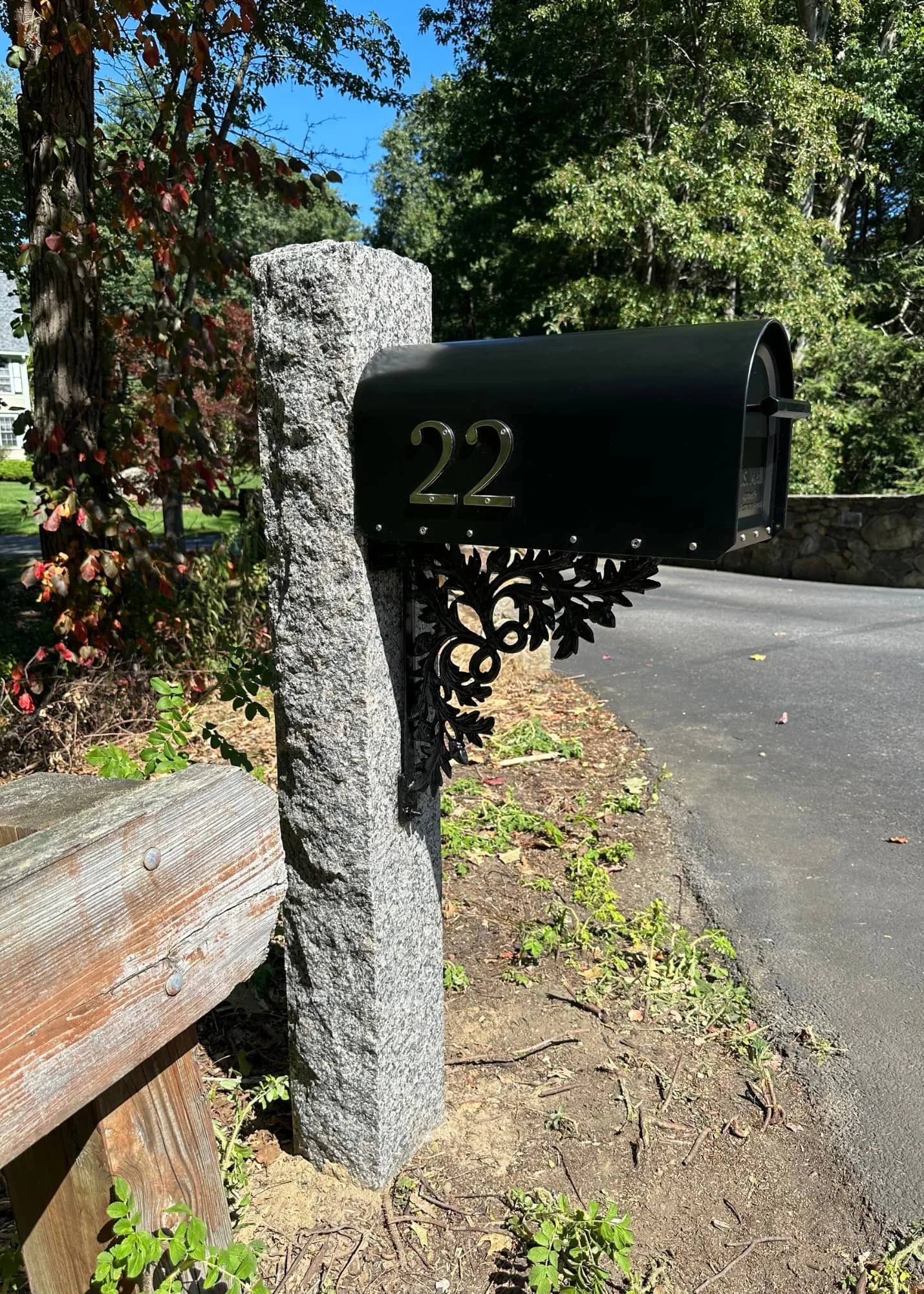 granite post, natural cap, black mailbox, cast iron oak bracket