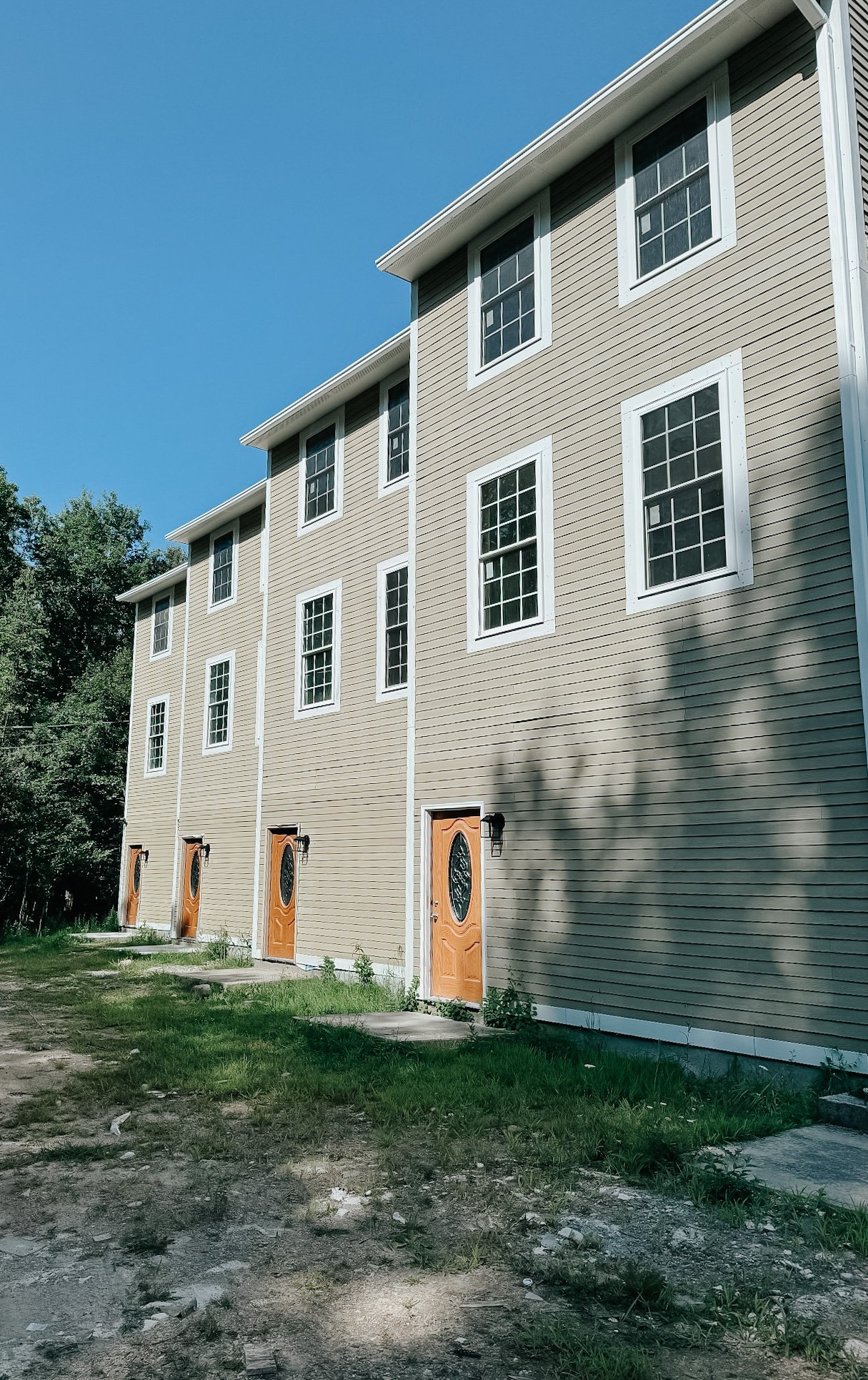 Margaret Henry Exterior.JPG