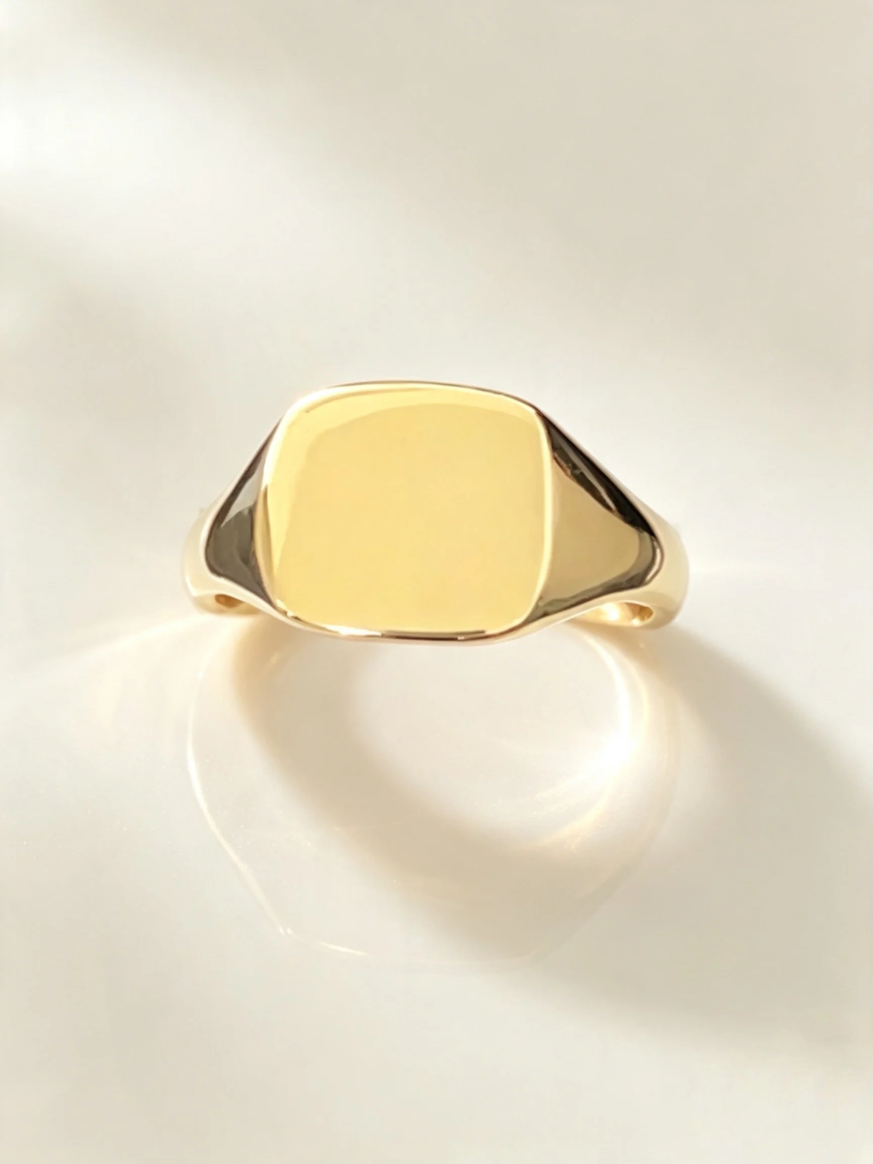 1v1-signature-cushion-signet⁠-sale-real gold-9ct-mens ring-london-new york-paris-Tokyo-diamonds-heavy gold..jpg