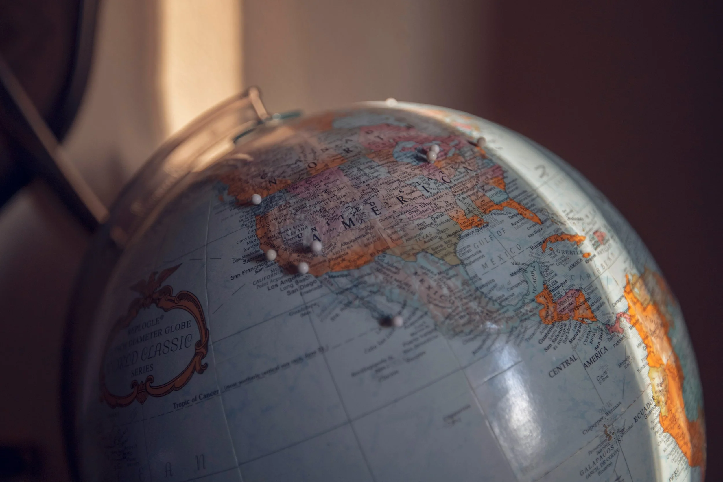 How AI &amp; Technology Companies Enter North America — Economically