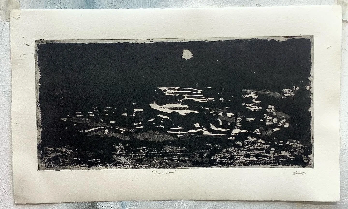Moon Love
sugar lift Etching

This is the last piece I&rsquo;ll be sharing for a while &hellip;. It&rsquo;s Moon Love &amp; it&rsquo;s one of my favourites ! It was made very spontaneously with the help of Tara @tarajprints. It signifies how importan