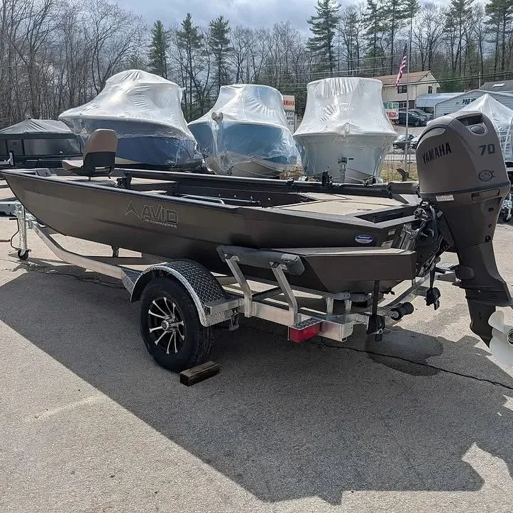 2026 Avid 18 Commander w/ Yamaha 70HP & Trailer
