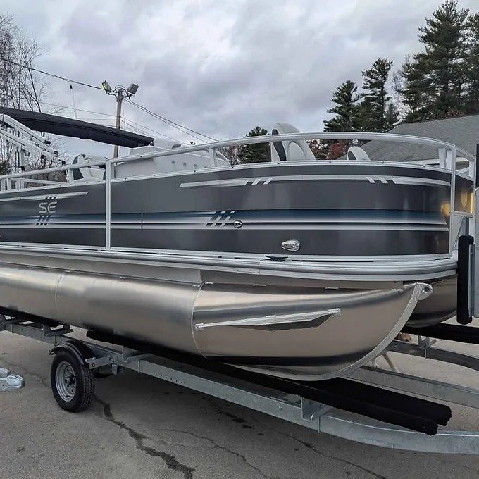 2025 South Bay 16FC SE w/ Mercury 250HP