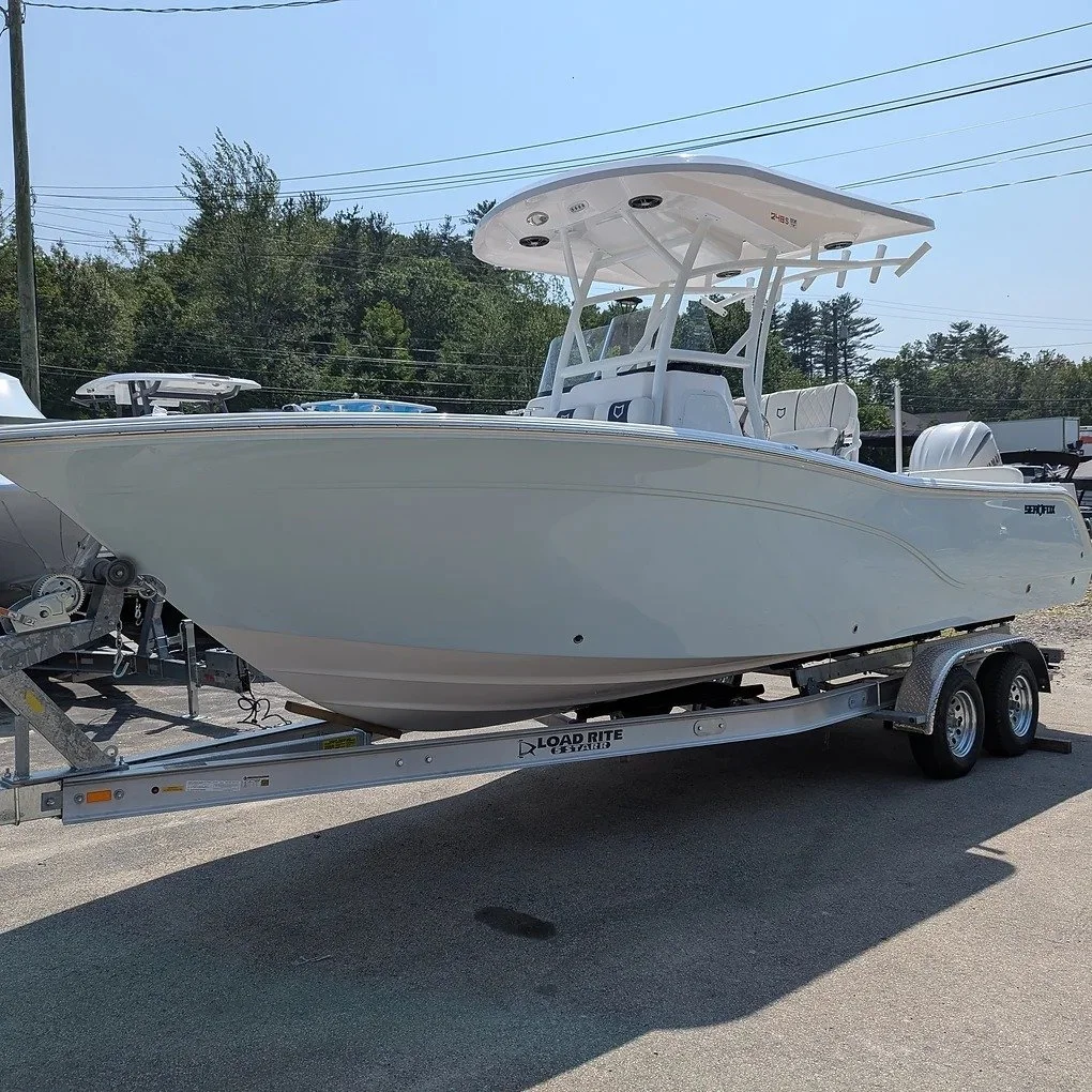 2025 Sea Fox 248 Side Console w/ Yamaha 300HP & Trailer