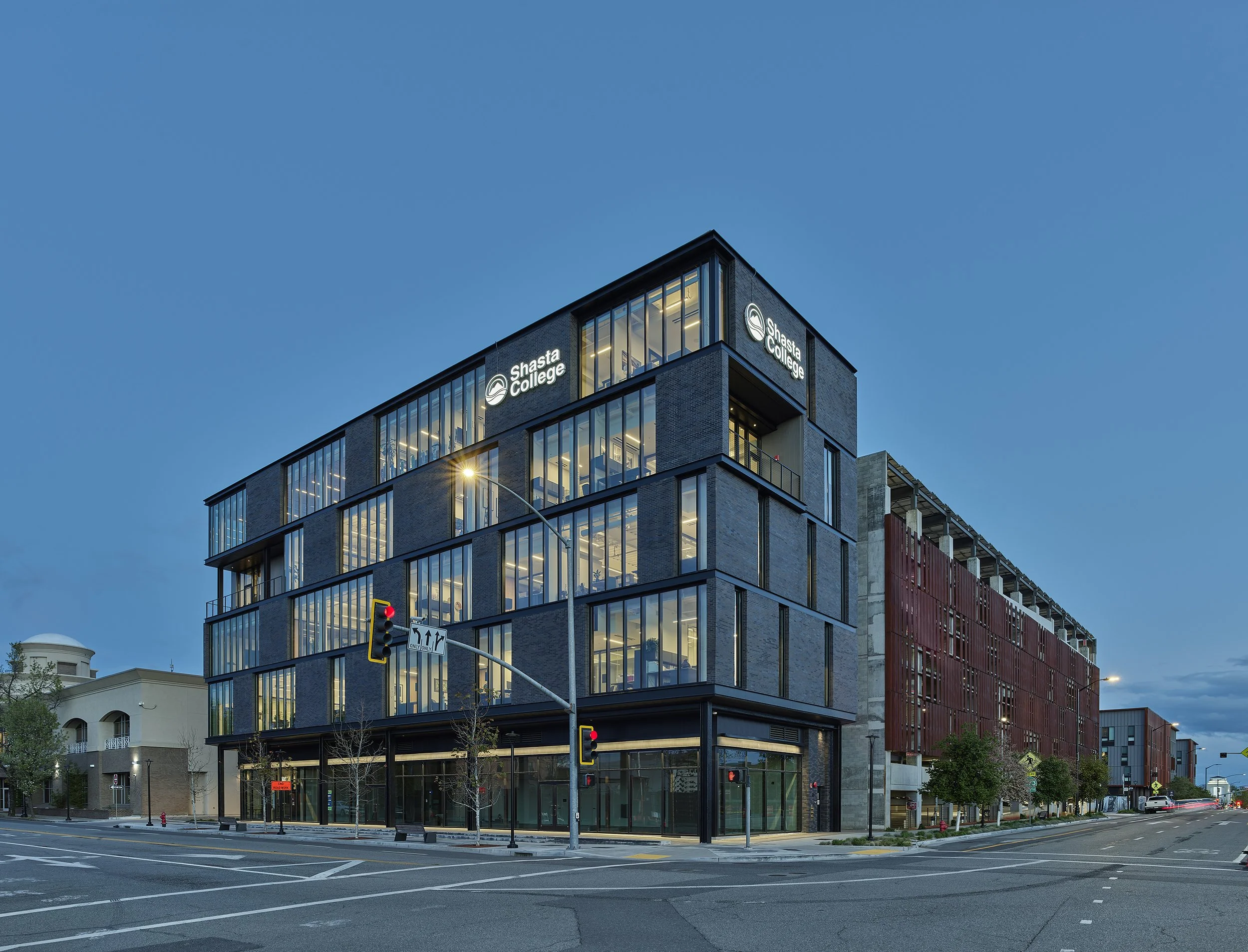   Shasta College  
An adaptable hub for administration, outreach, and nontraditional learning 
 Office + Education 