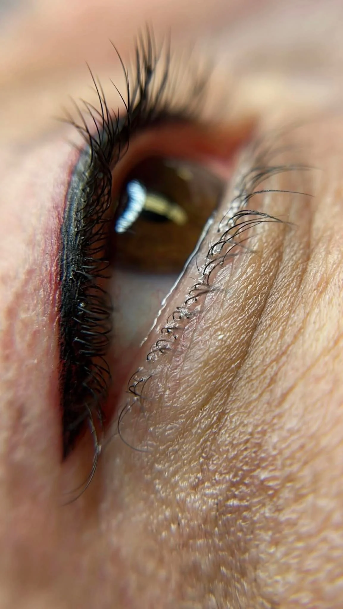 Permanent make up eyeliner .JPEG