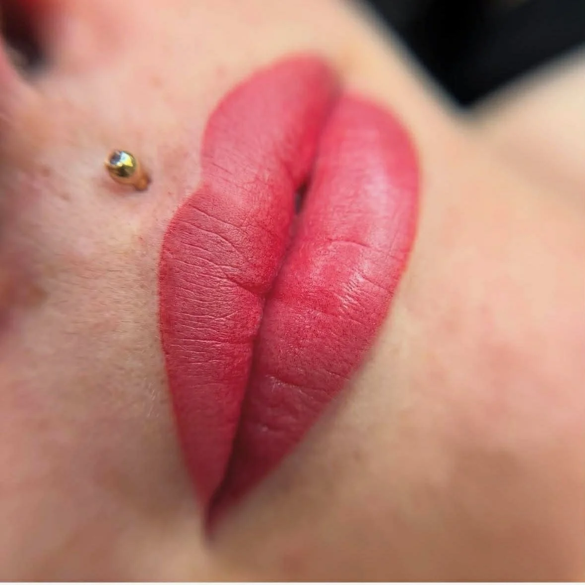 Permanent make up lip blushing .JPEG